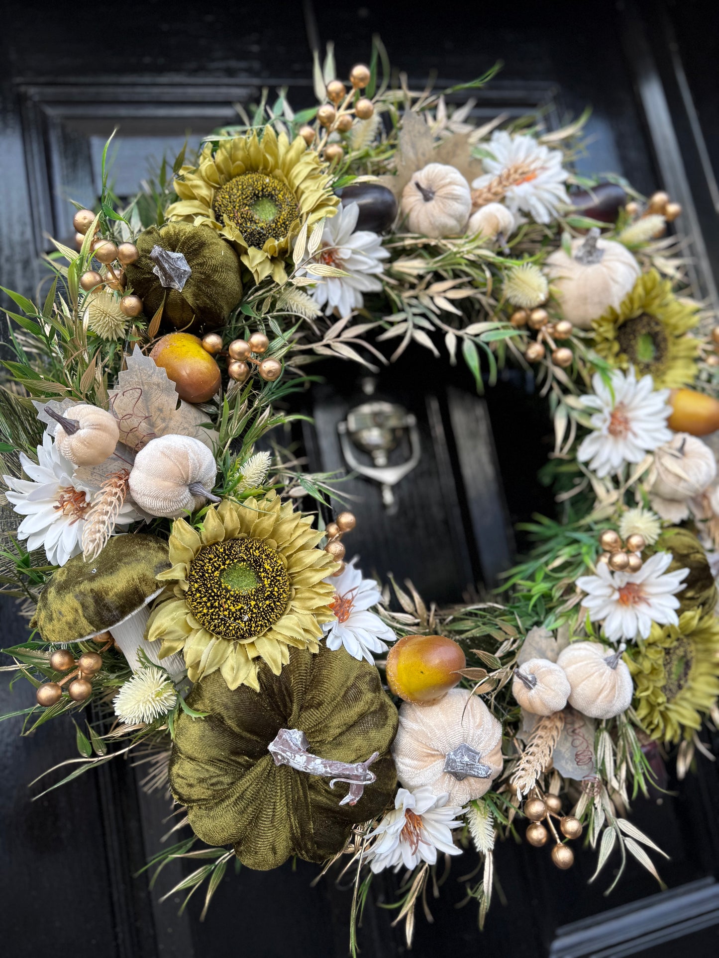 65cm DELUXE XL PUMPKIN/ WOODLAND NEUTRAL/ GREEN AUTUMN WREATH