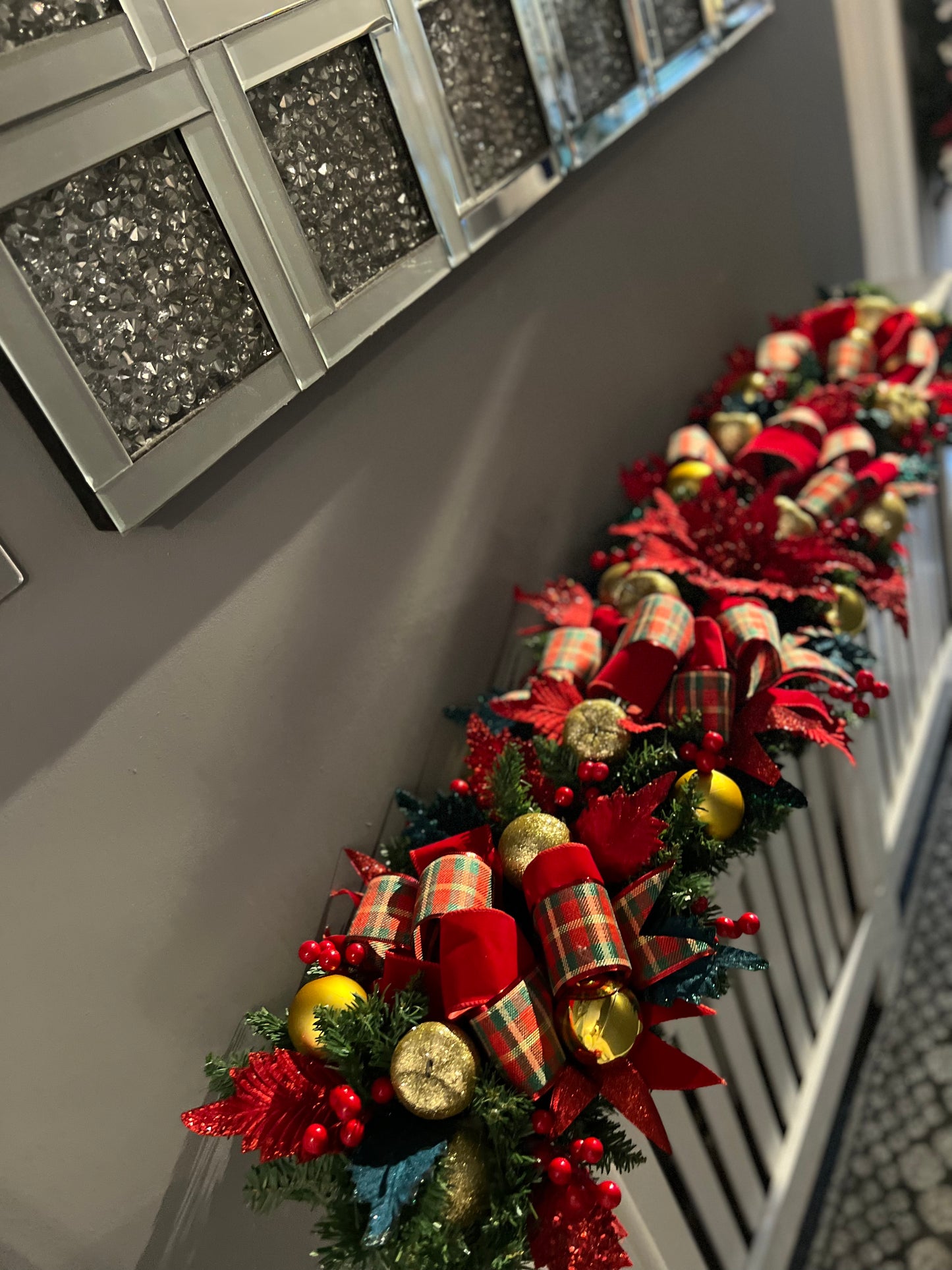 DELUXE TRADITIONAL 1.25mtr GARLAND