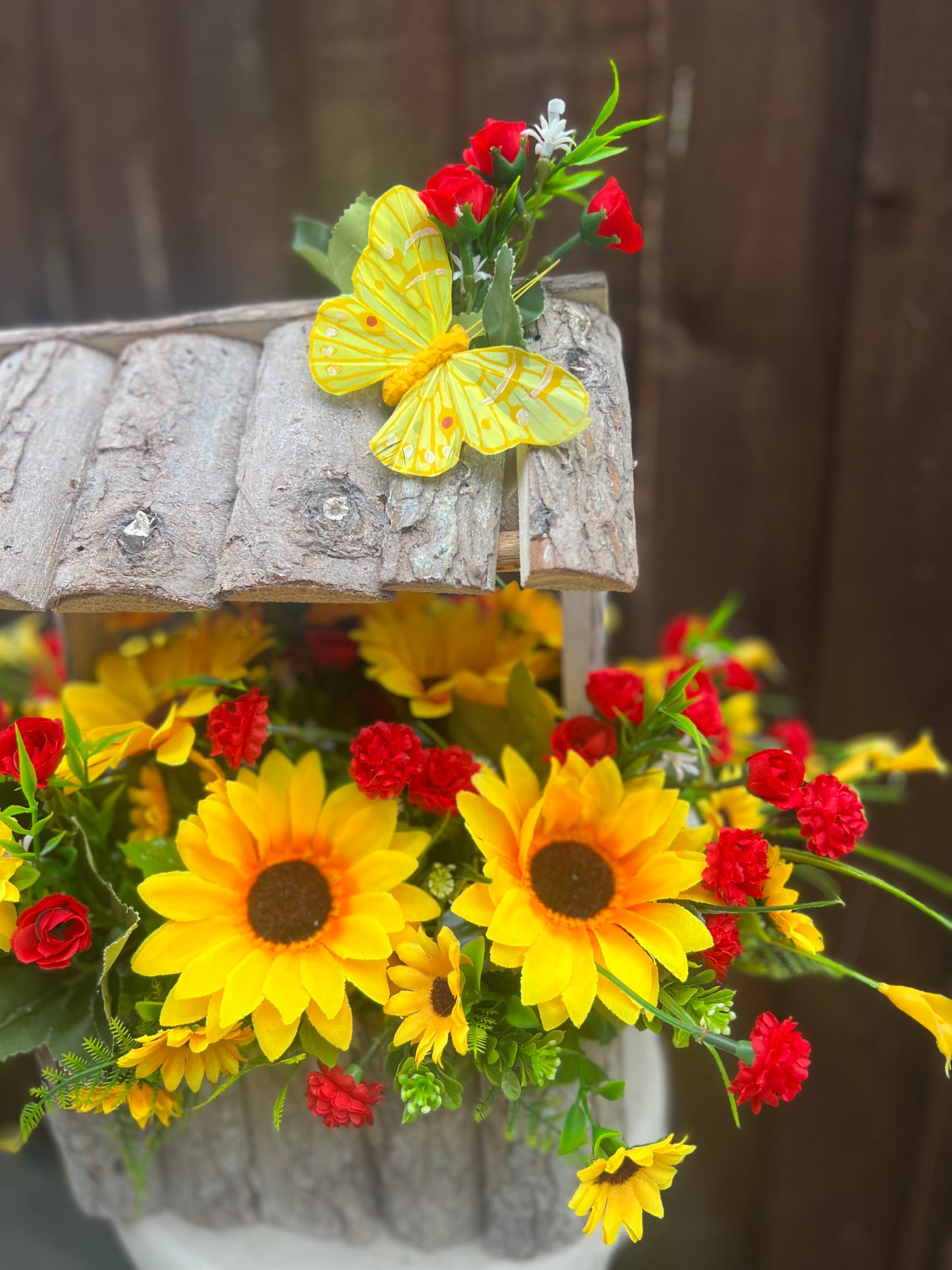 WISHING WELL SUNFLOWER/RED
