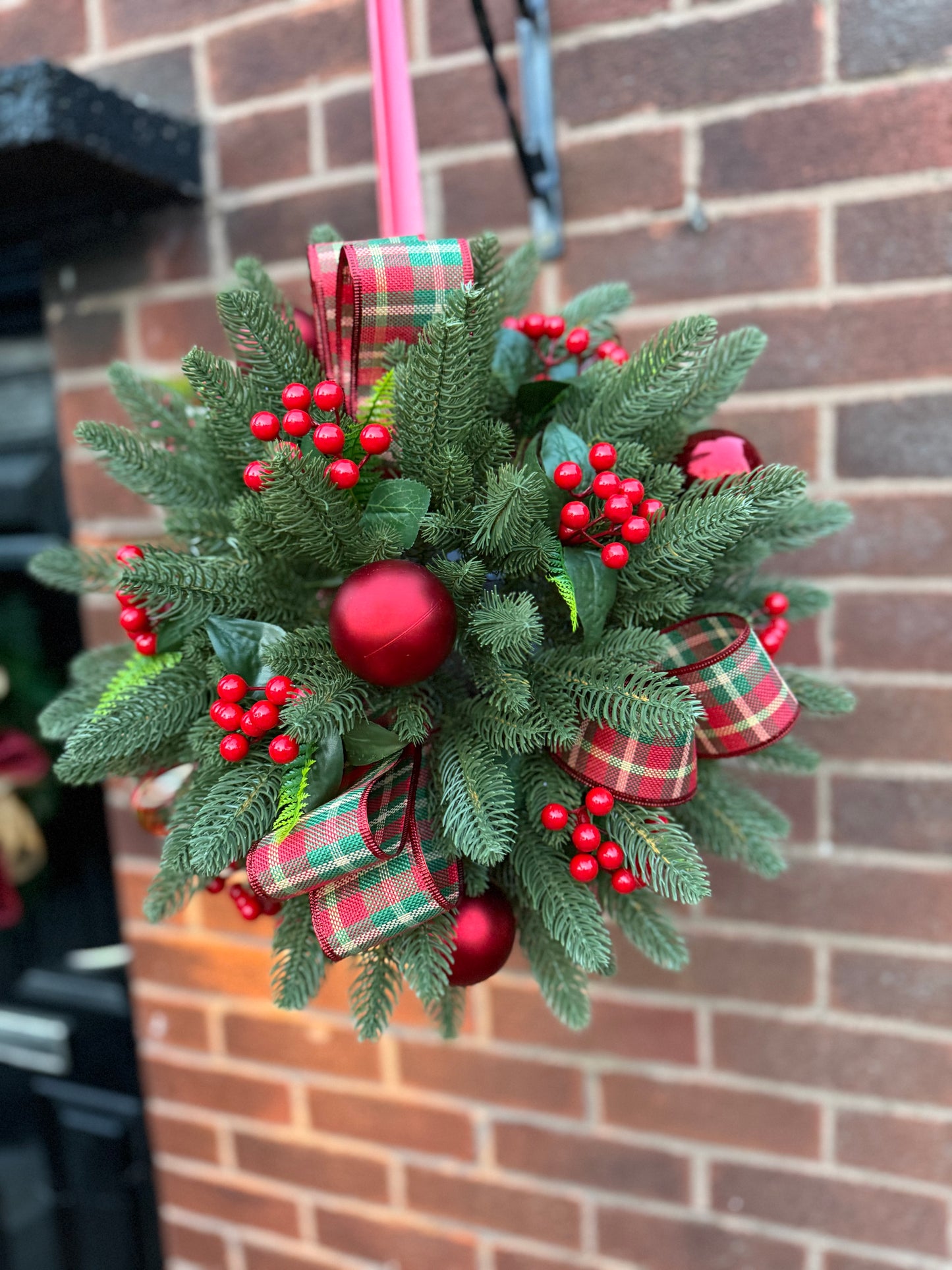 **PRE ORDER** GIANT 16inch CHRISTMAS KISSING BALL RED - ***PLEASE NOTE THESE WILL BE SENT OUT EARLY NOVEMBER***