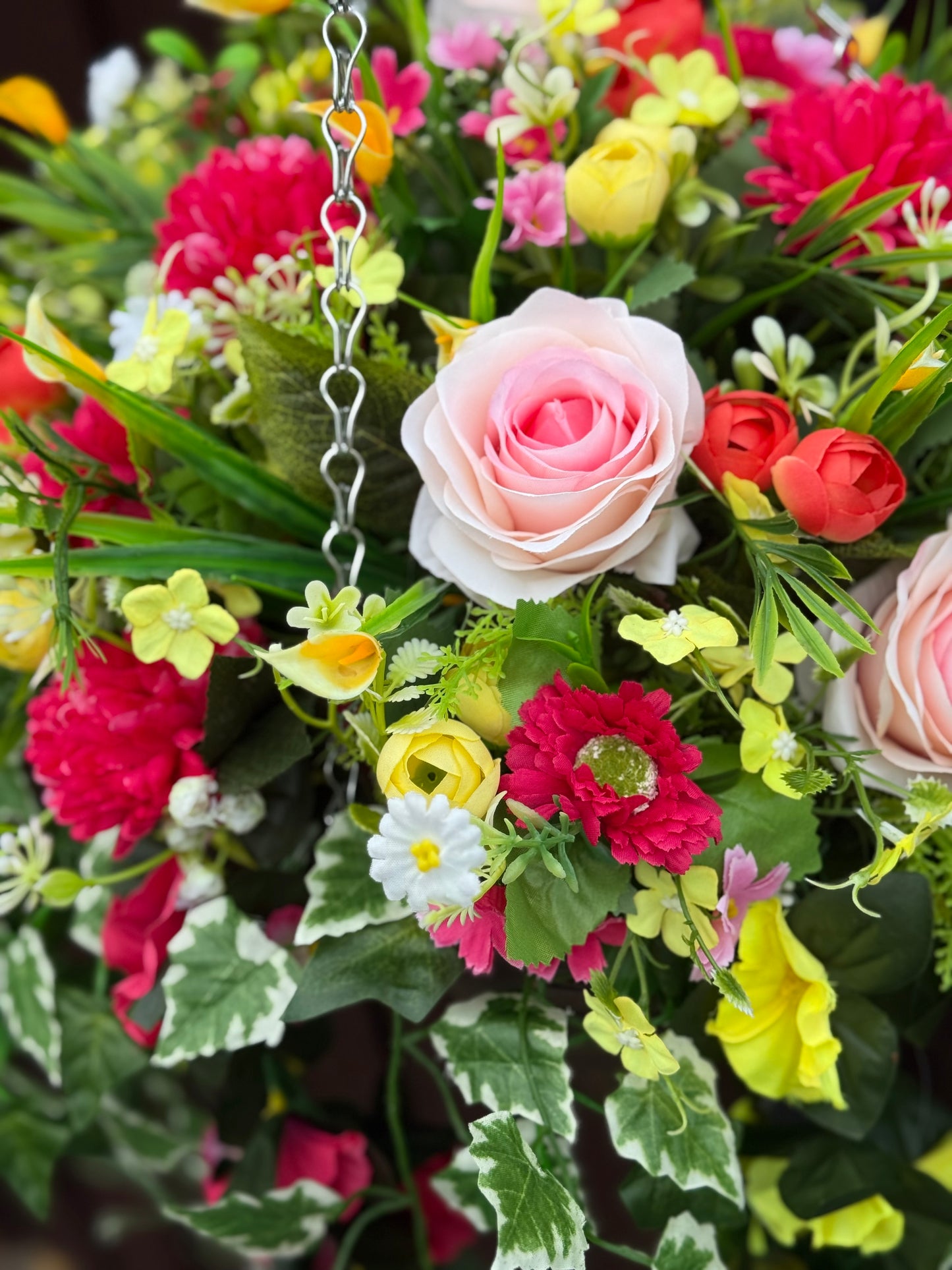 **NEW** DELUXE XL HANGING BASKET PASTELS MIXED MIX 12 INCH CONE
