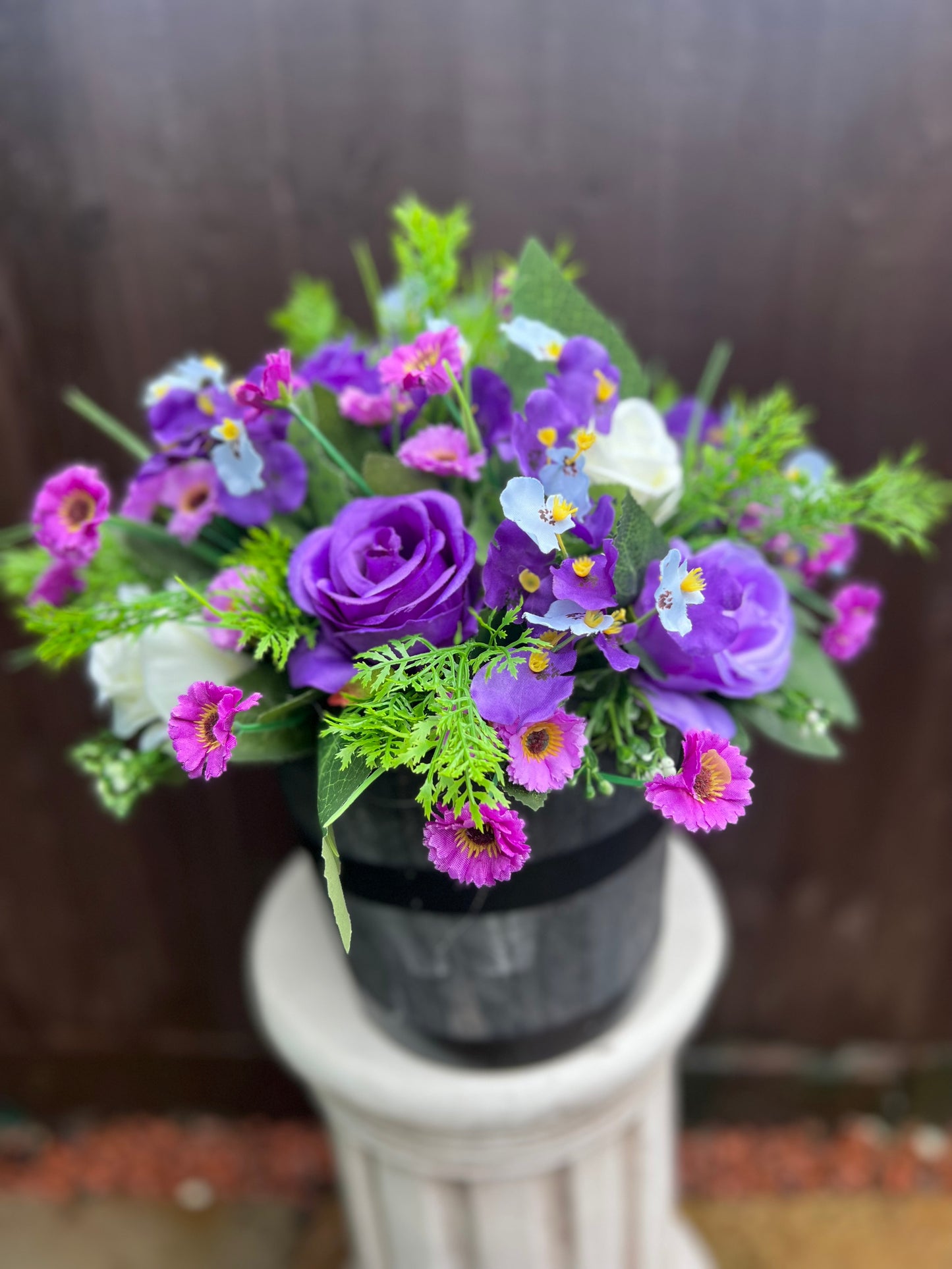 GREY BARREL PLANTER PURPLE/LILAC MIX