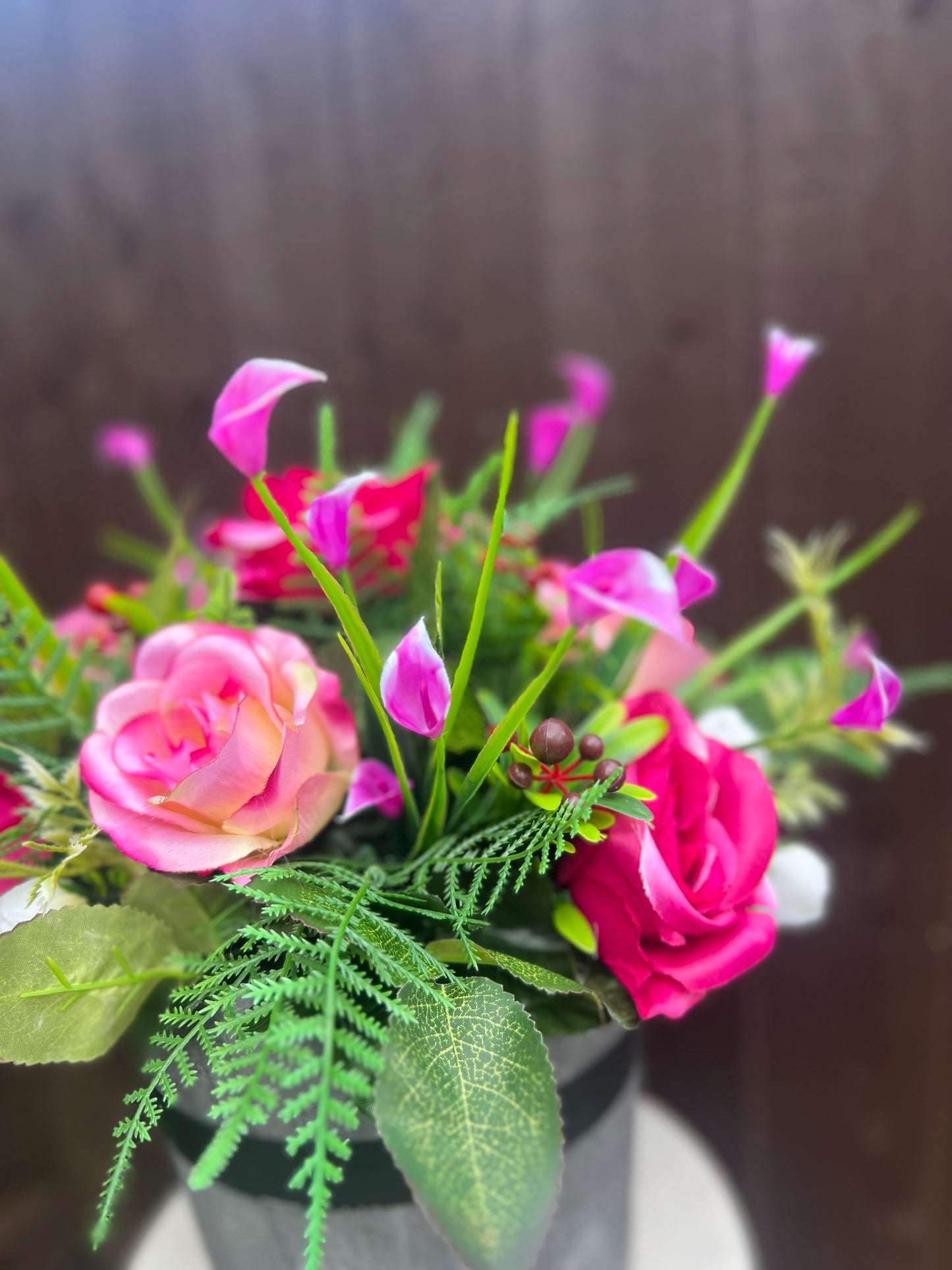 GREY BARREL PLANTER PINK MIX