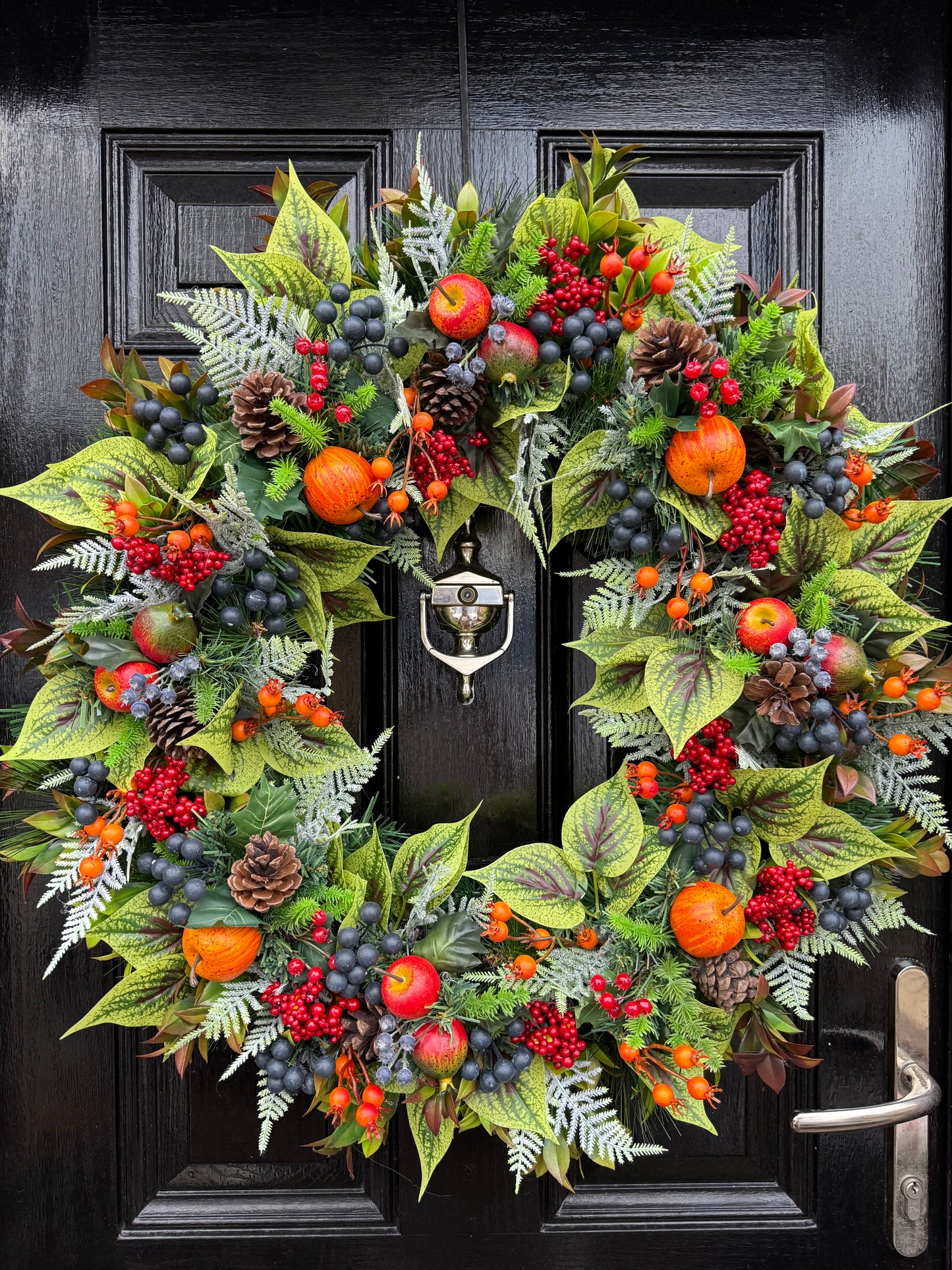 65cm DELUXE WOODLAND APPLE BERRY MIXED FOLIAGE AUTUMN WREATH