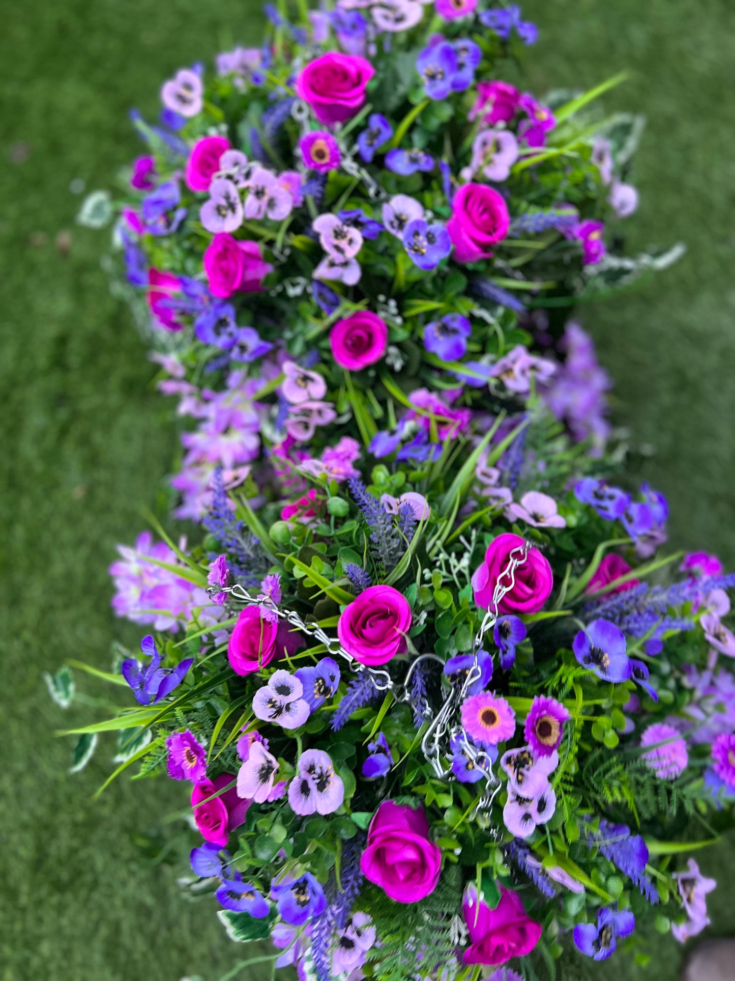 **NEW** DELUXE XL HANGING BASKET WILD FOLIAGE LILAC/PINK/PURPLE 12 INCH CONE