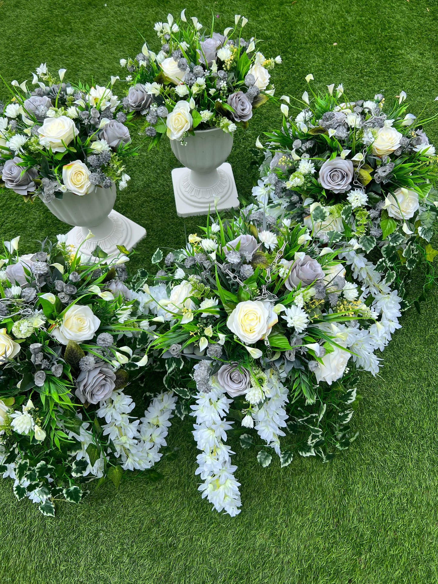 DELUXE XL HANGING BASKET GREY/IVORY 12 INCH GREY CONE