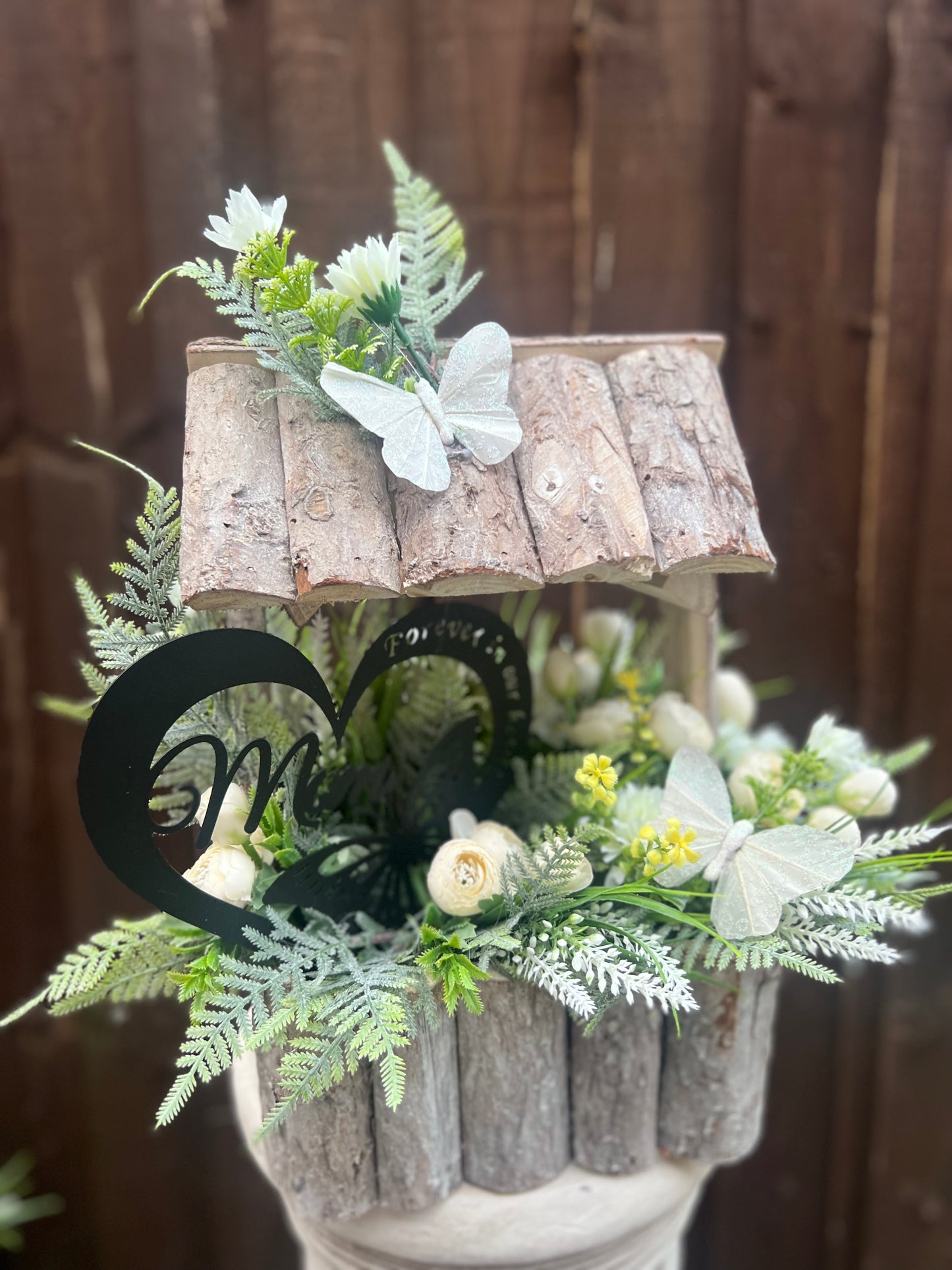 MUM - FOREVER IN OUR HEARTS WISHING WELL