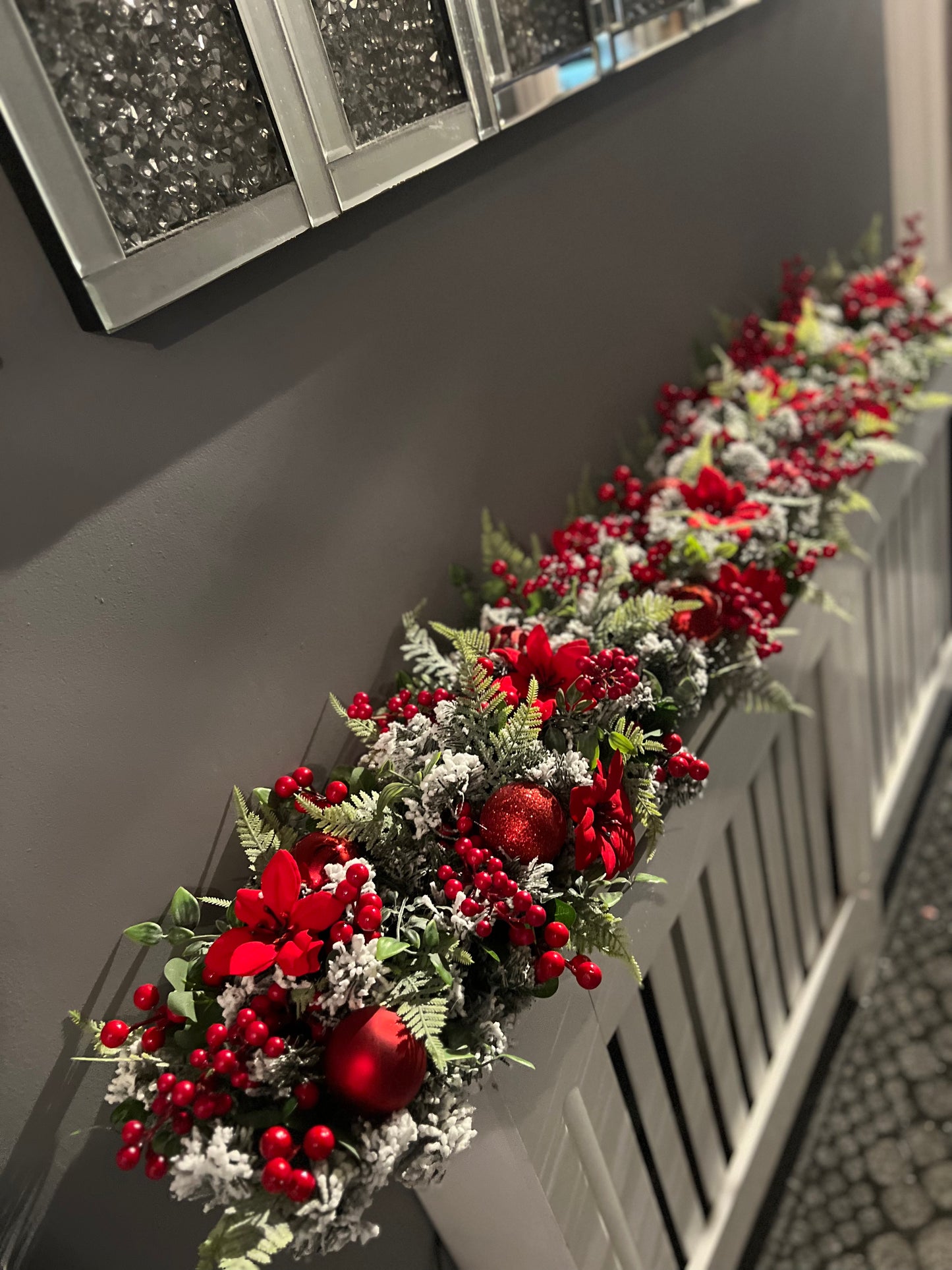 1.25MTR VERY BERRY FOLIAGE GARLAND -**DESPATCH END 1st week DECEMBER**