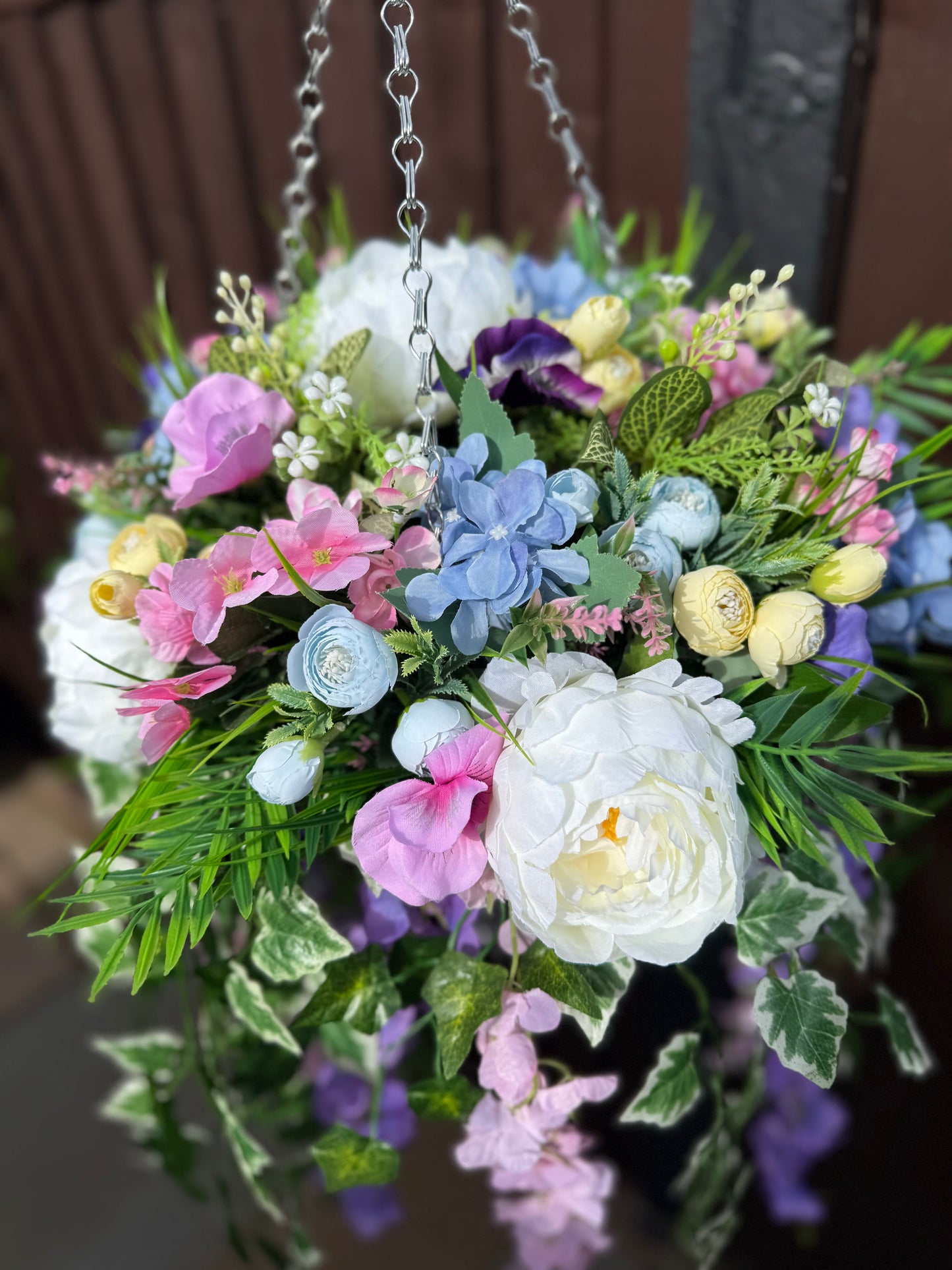 **NEW** DELUXE XL HANGING BASKET IVORY PEONY / PASTEL MIXED 12 INCH BROWN CONE