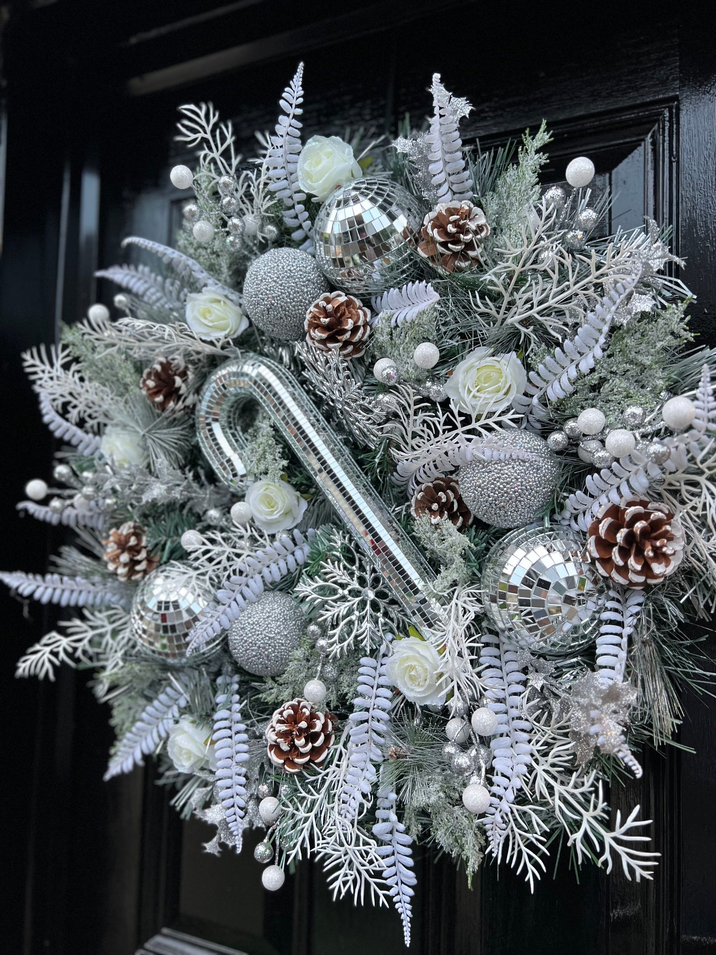 ONLY ORDER FOR DESPATCH ***MID SEPTEMBER *** 65cm MIRROR BALL SPARKLE DELUXE WREATH