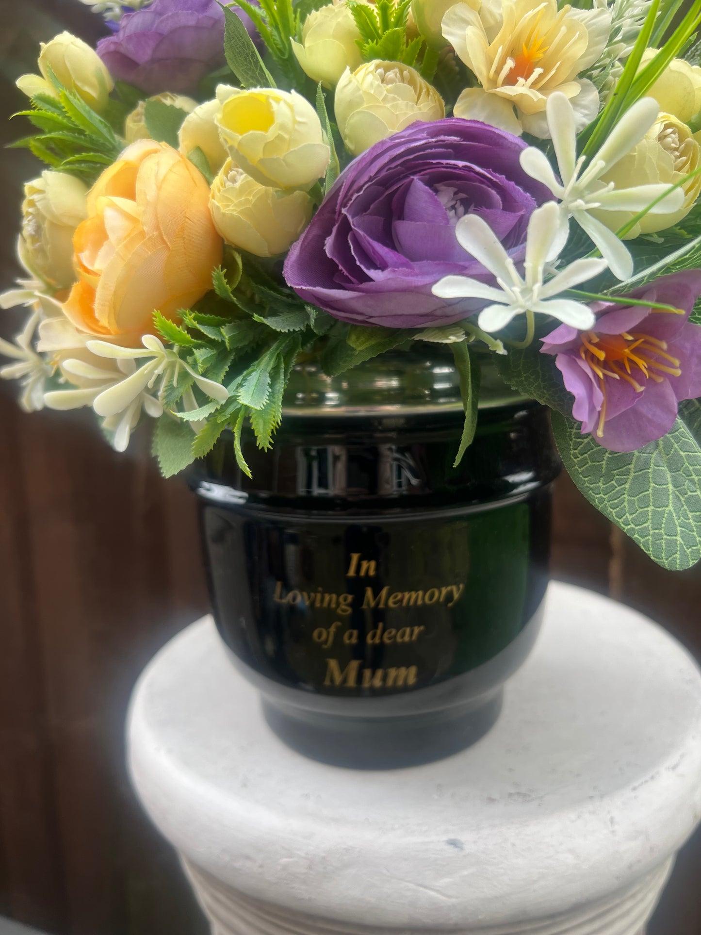 DELUXE METAL MUM GRAVE POT PURPLE YELLOW