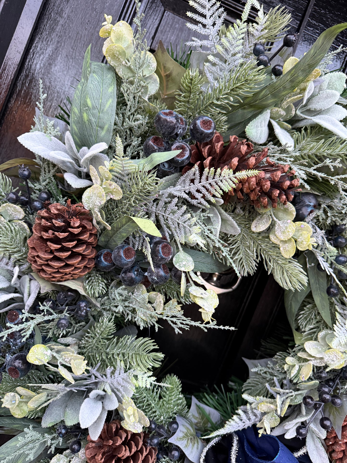 65cm DELUXE WINTER FROSTED FOLIAGE BLUBERRY WREATH