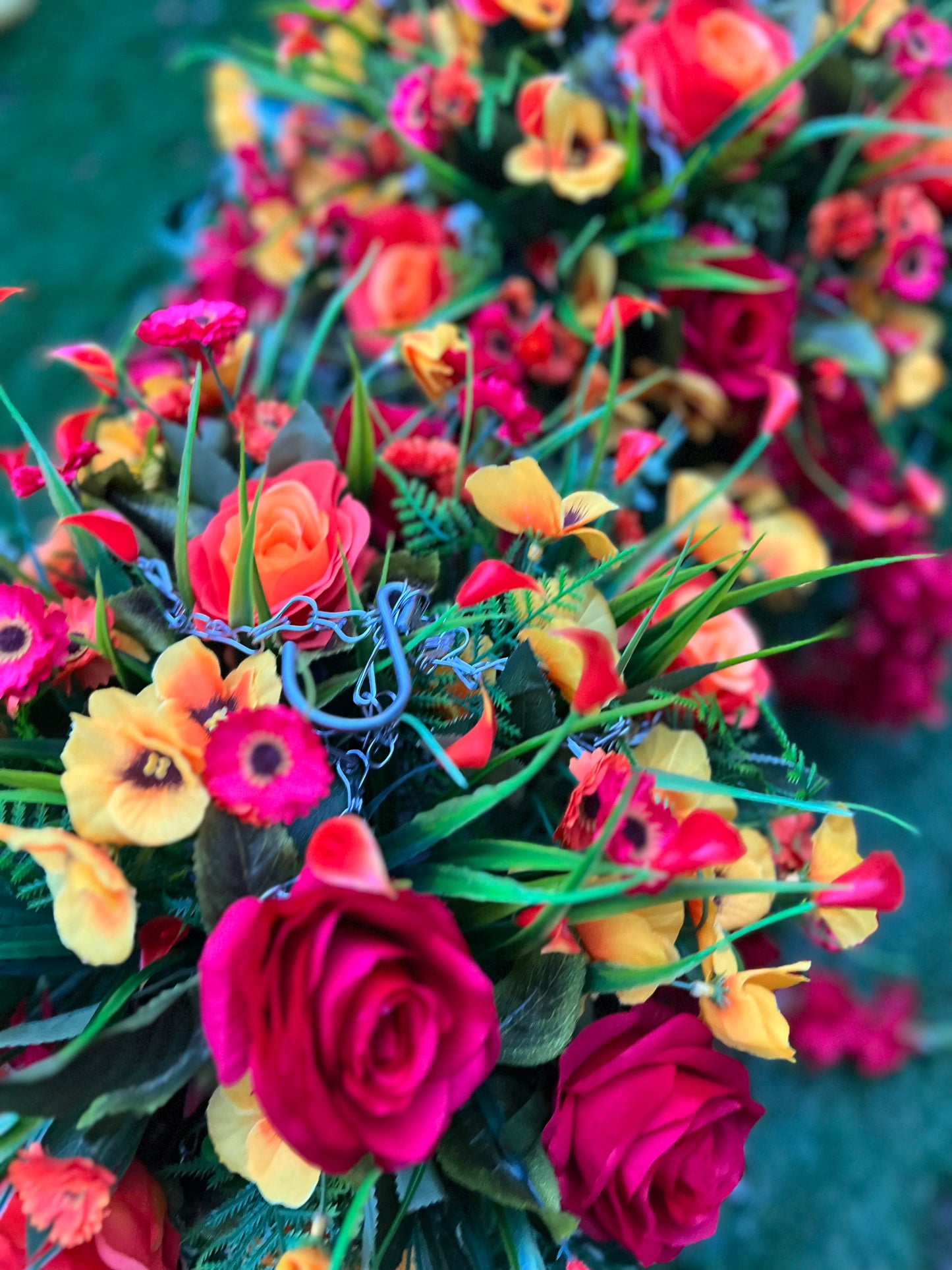 **NEW** DELUXE XL HANGING BASKET WILD FOLIAGE RED/YELLOW/ORANGE MIX 12 INCH CONE