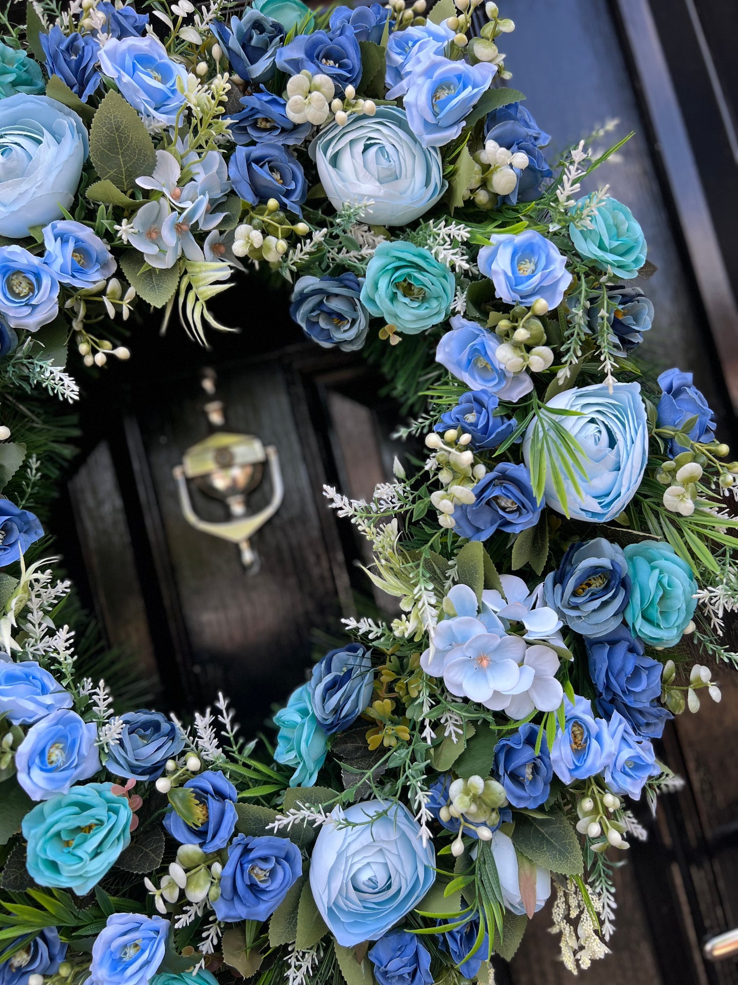 65cm DELUXE BLUE MIXED FOLIAGE ANY SEASON WREATH