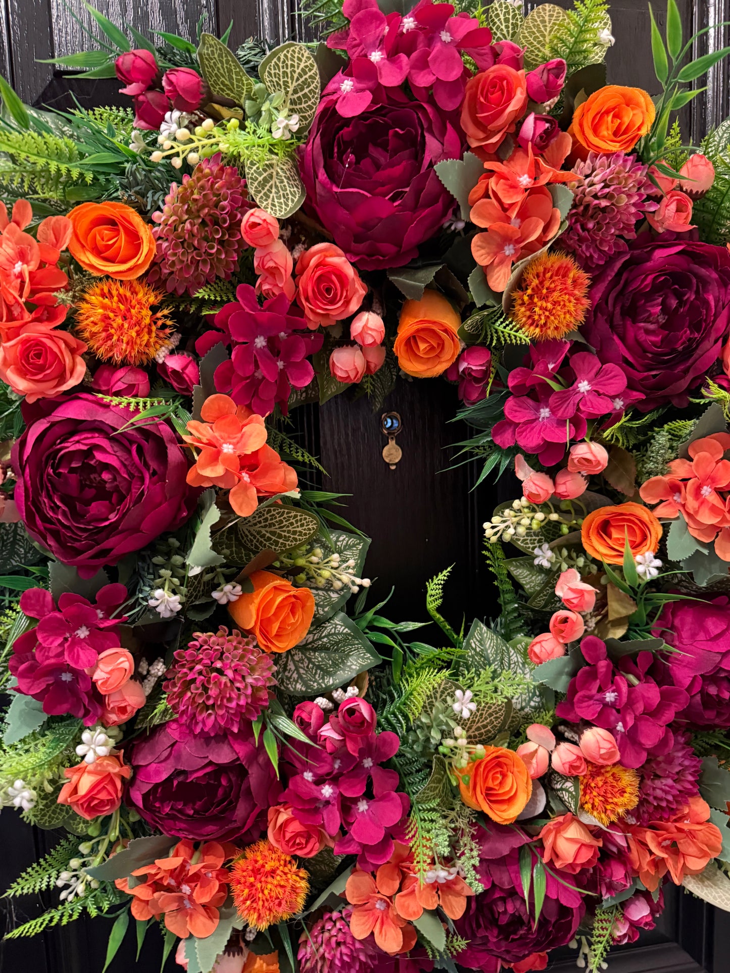 65cm DELUXE DEEP PINKS / ORANGE MIX FOLIAGE WREATH