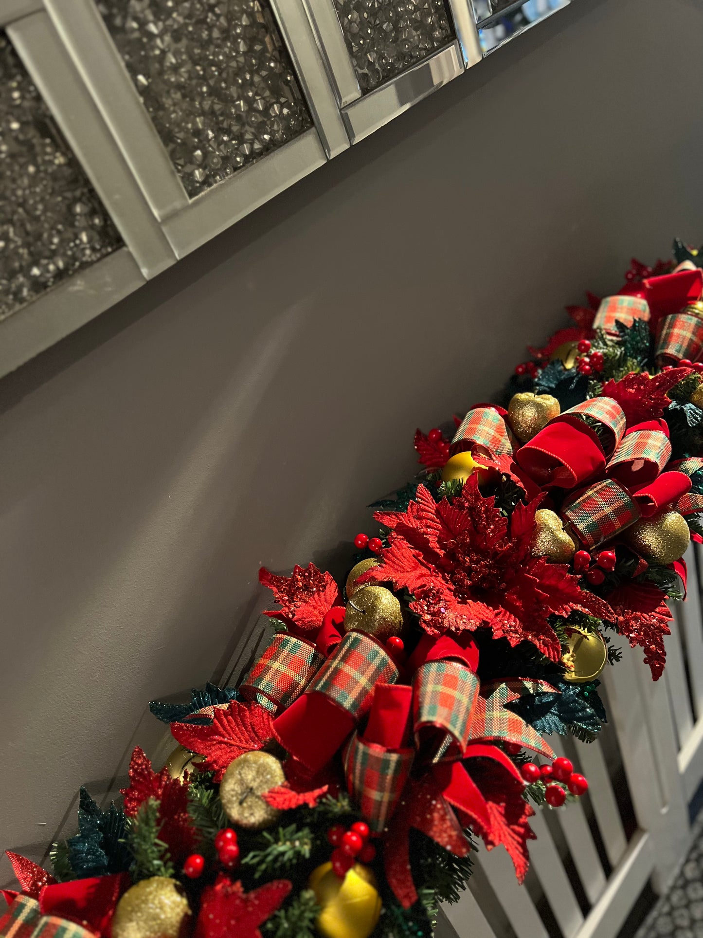 DELUXE TRADITIONAL 1.25mtr GARLAND