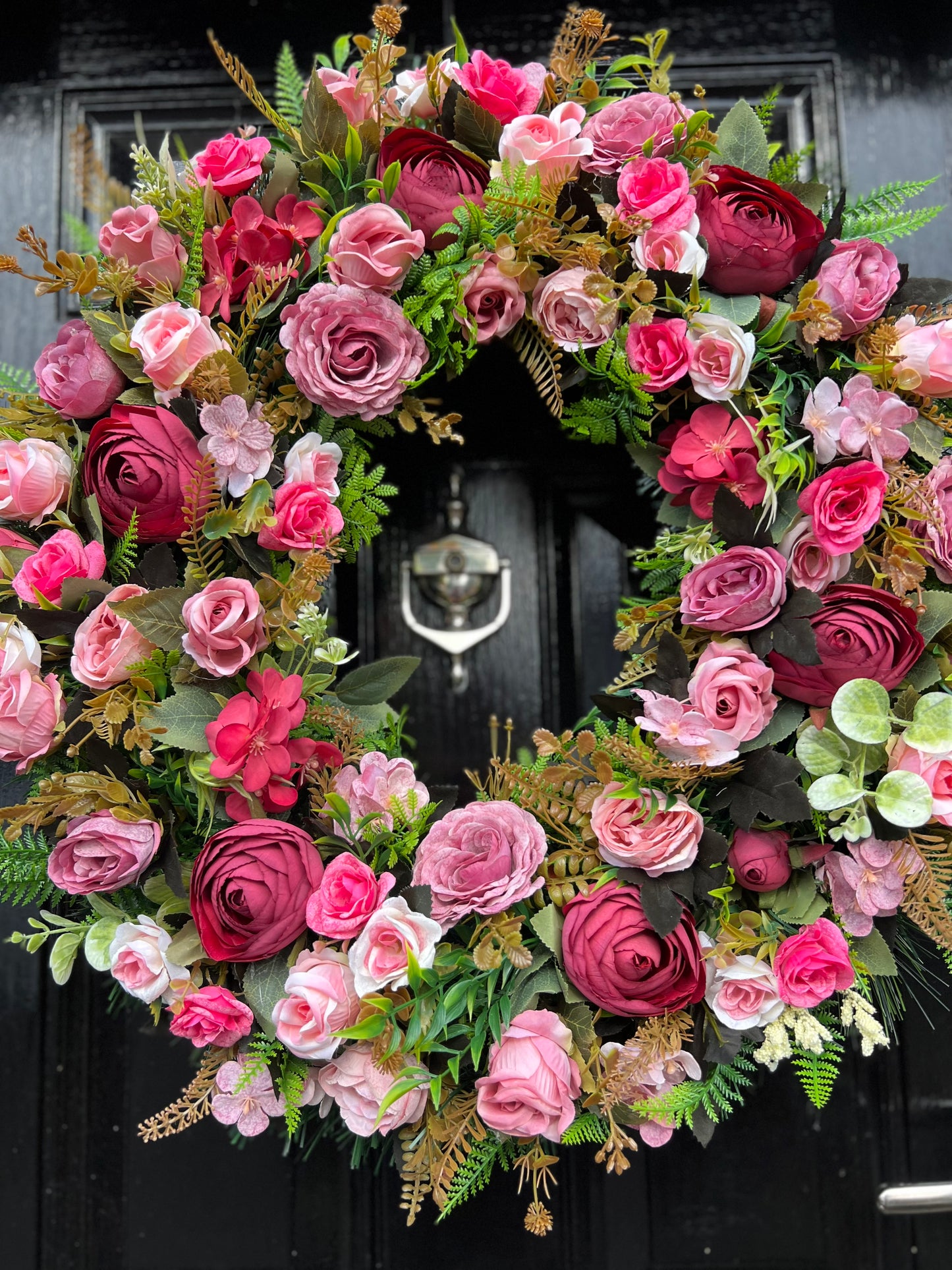 65cm DELUXE DEEP PINKS MIXED FOLIAGE ANY SEASON WREATH