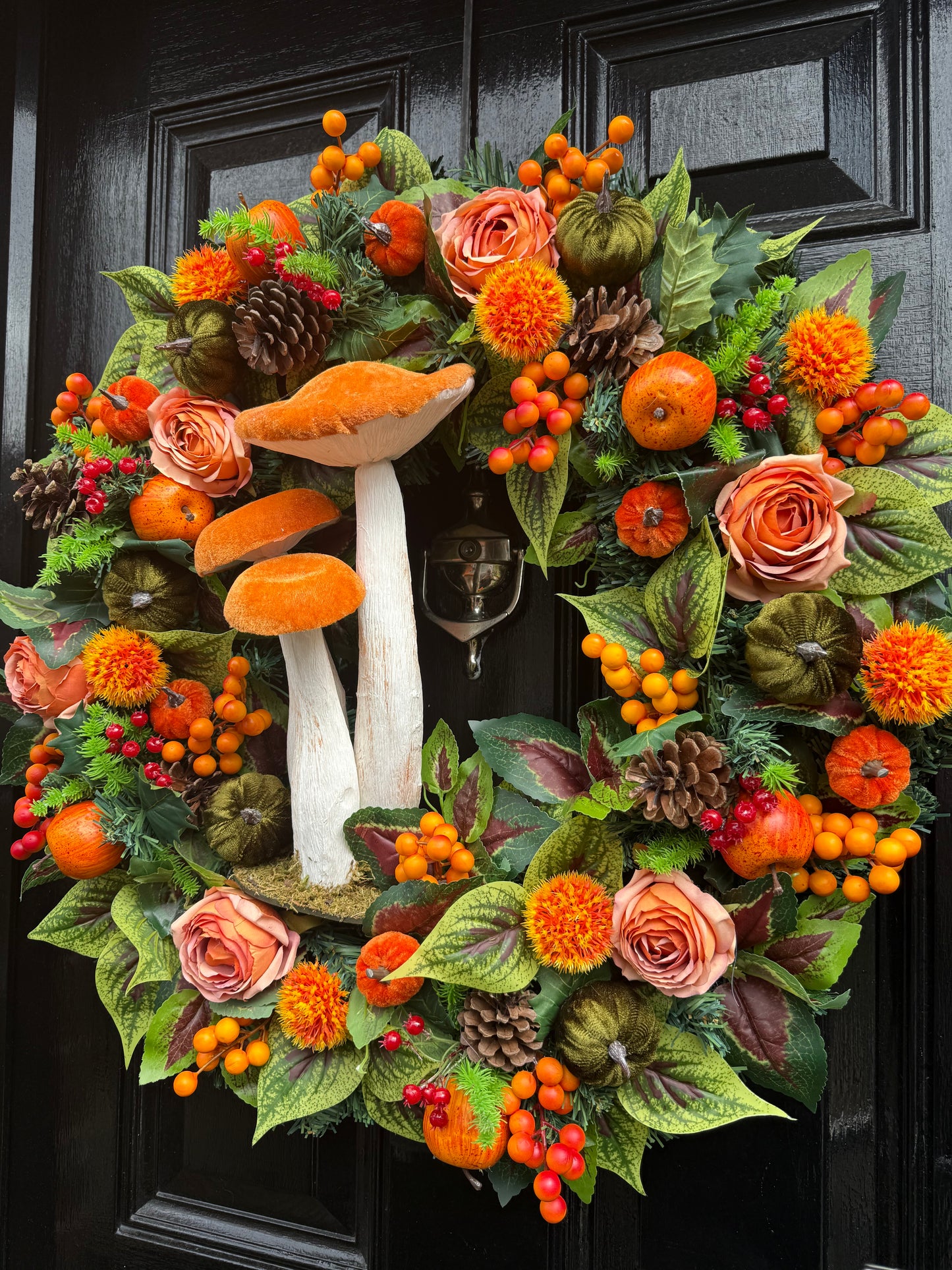 60cm DELUXE GIANT ORANGE TOADSTOOL WOODLAND MIXED FOLIAGE AUTUMN WREATH