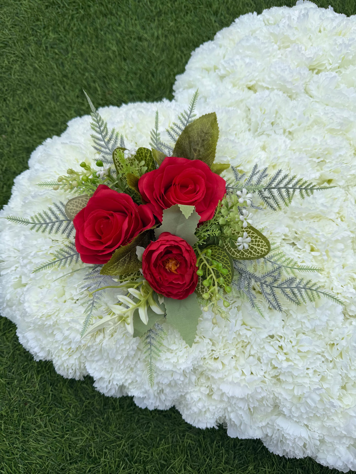 MEMORIAL CARNATION HEART TRIBUTE 53cm (21inch) - PLEASE READ DESCRIPTION