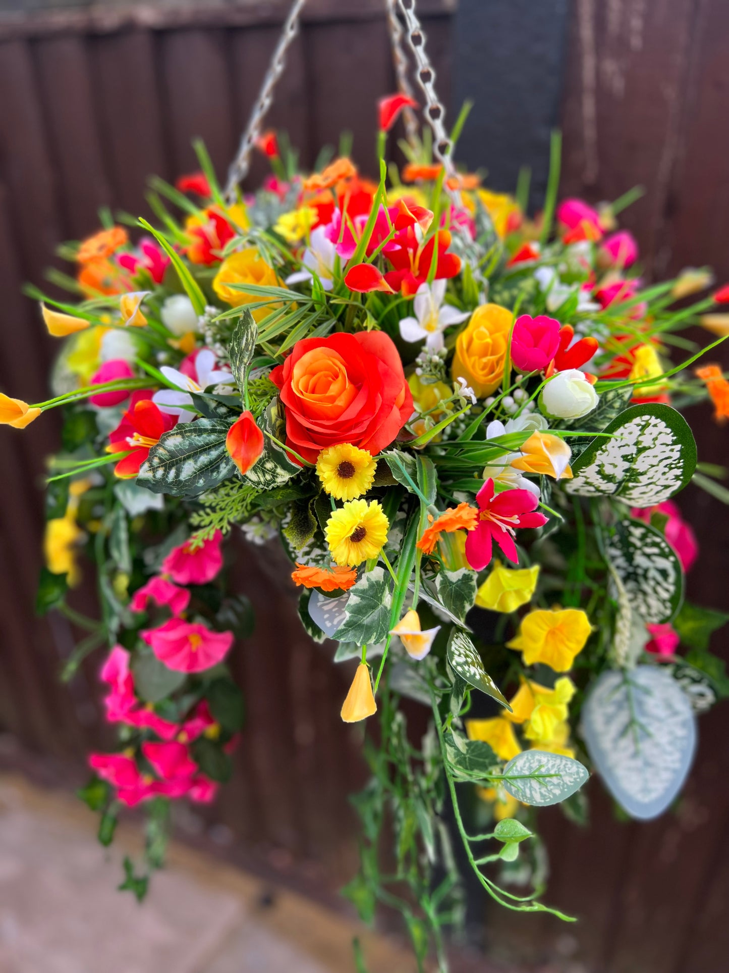 DELUXE XL HANGING BASKET ORANGE/PINK/YELLOW 12 INCH CONE