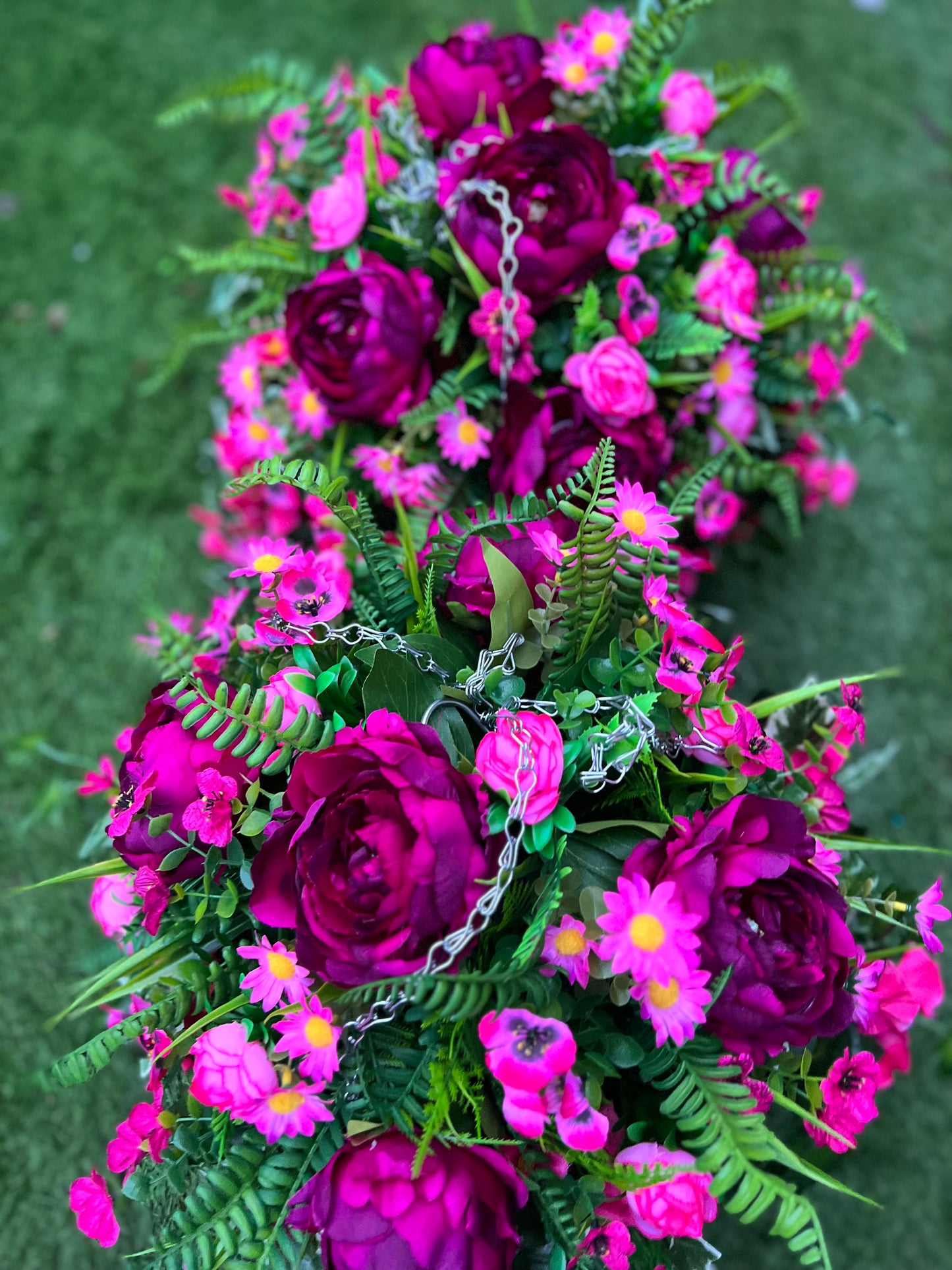 **NEW** DELUXE XL HANGING BASKET DEEP PINKS MIXED 12 INCH CONE