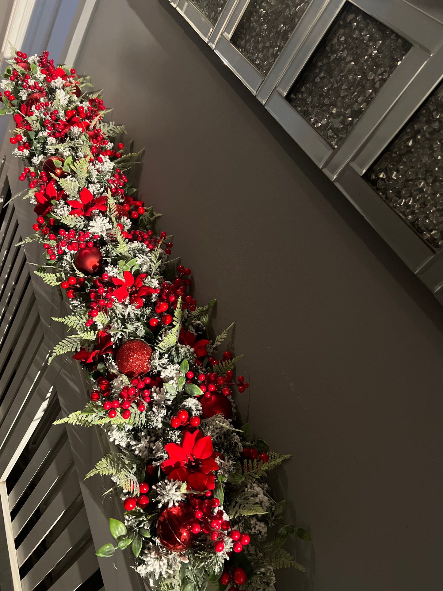 1.25MTR VERY BERRY FOLIAGE GARLAND -**DESPATCH END 1st week DECEMBER**