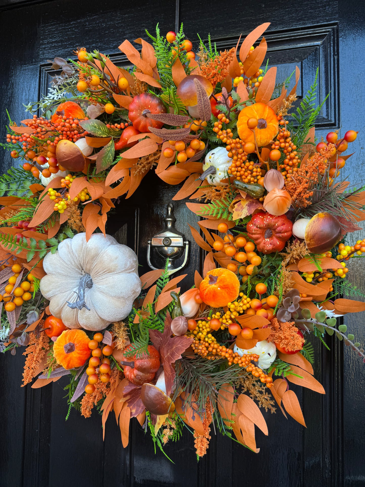 60cm DELUXE PUMPKIN WOODLAND MIXED FOLIAGE AUTUMN WREATH