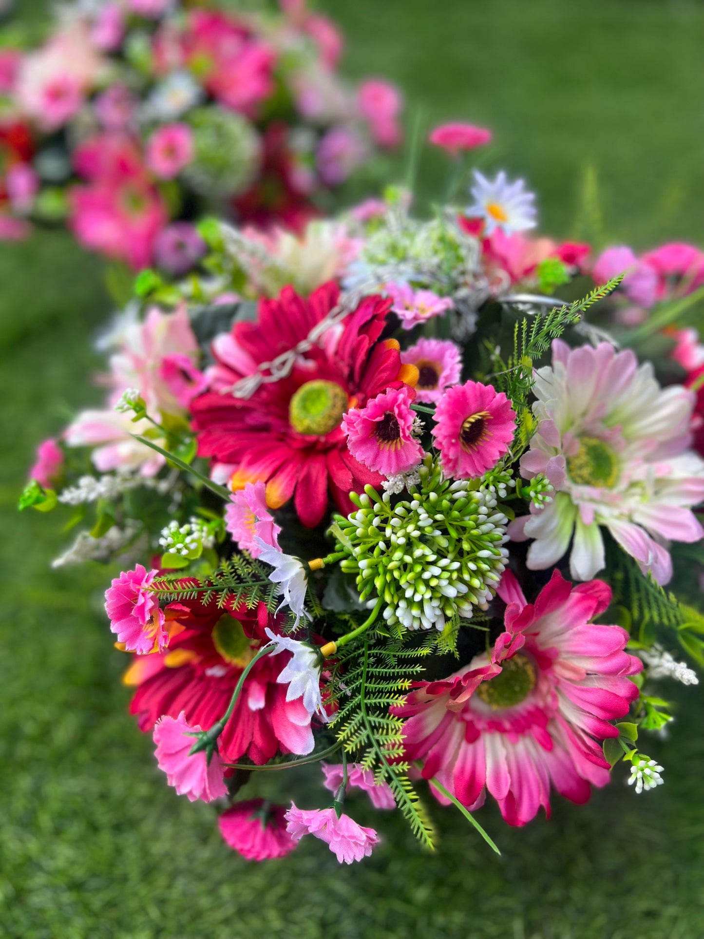 10" PINK GERBERA MIX HANGING BASKET