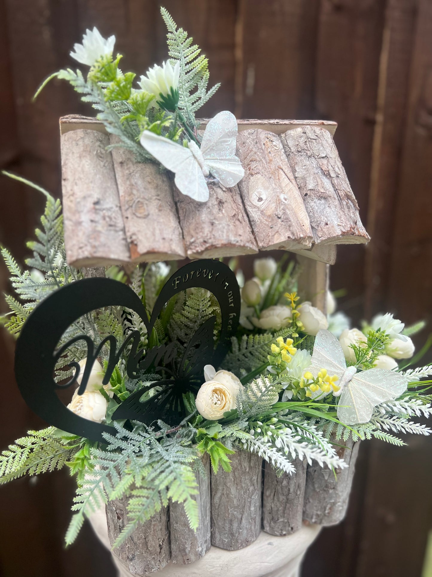 MUM - FOREVER IN OUR HEARTS WISHING WELL