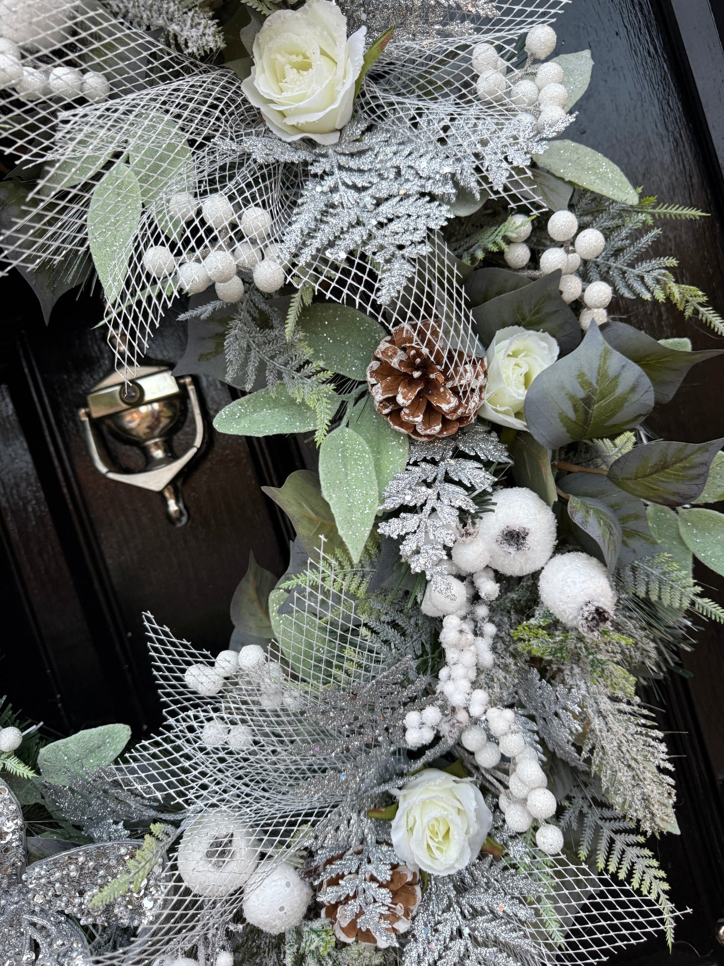 65cm DELUXE WINTER FROSTED FOLIAGE, ROSEHIP ROSES SILVER POINSETTIA WREATH