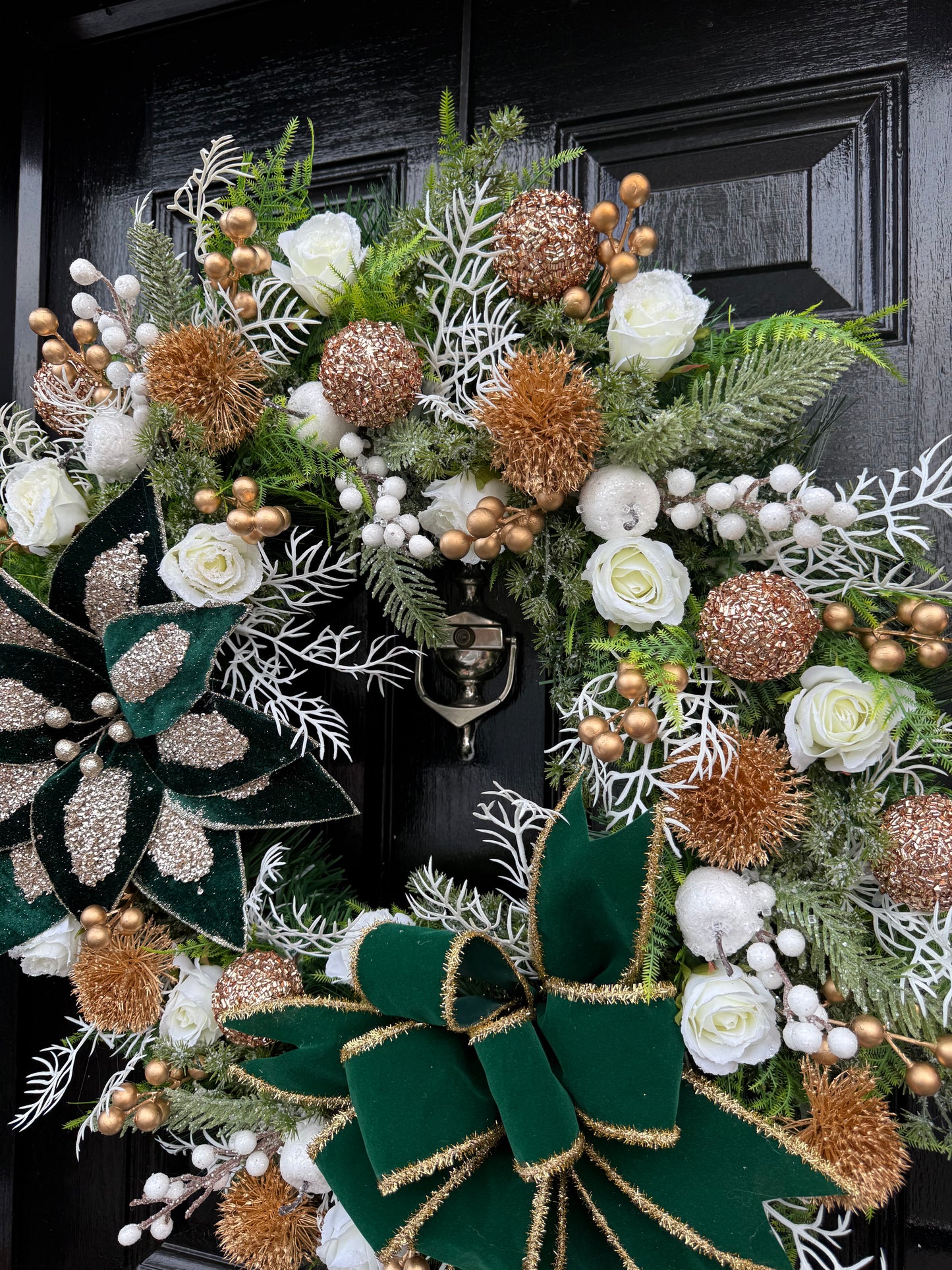 65cm DELUXE GREEN/GOLD BERRY APPLE GIANT GLITTER POINSETTIA WREATH