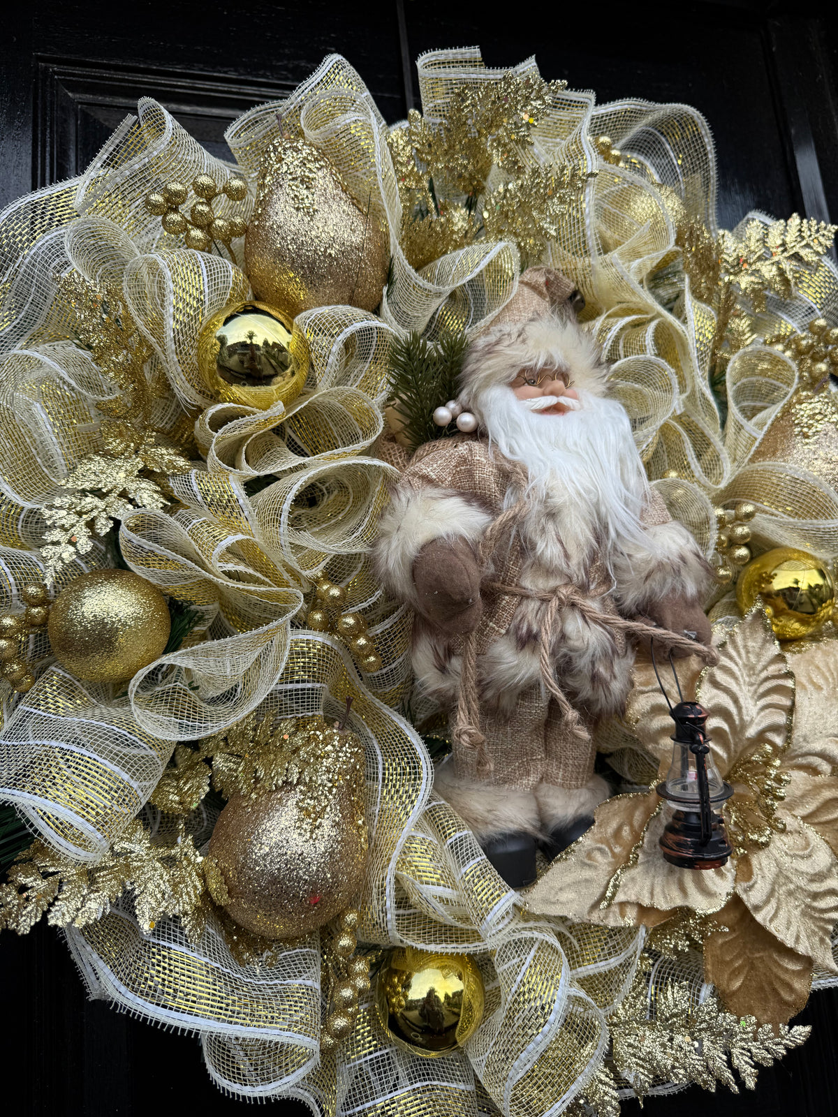 65cm DELUXE WINTER WONDERLAND GOLD SANTA WREATH - IMMEDIATE DESPATCH