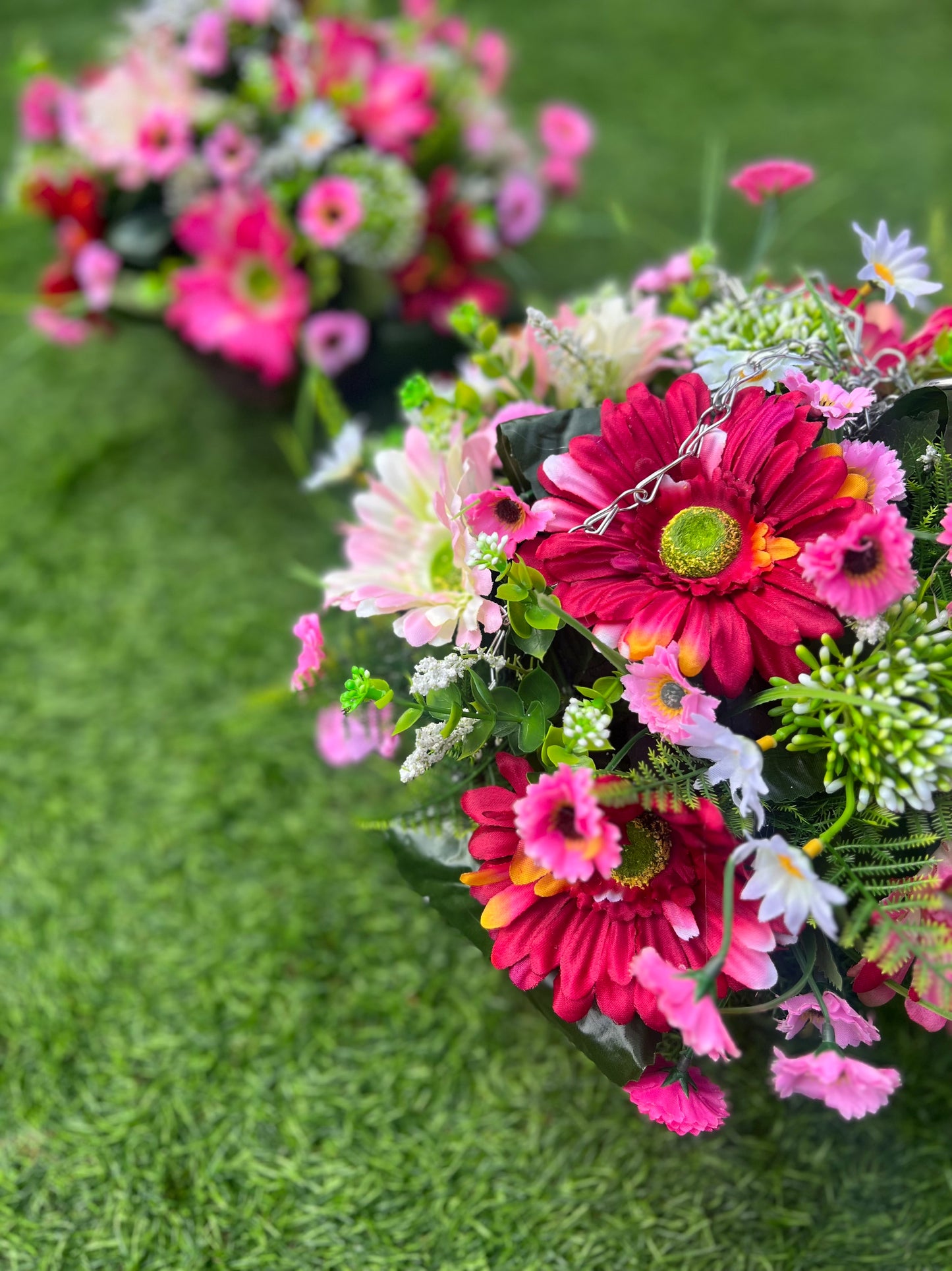 10" PINK GERBERA MIX HANGING BASKET