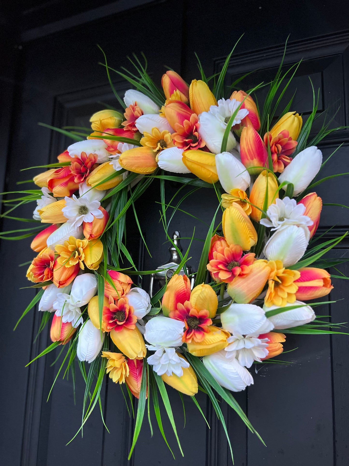 EMMA TULIP WREATH