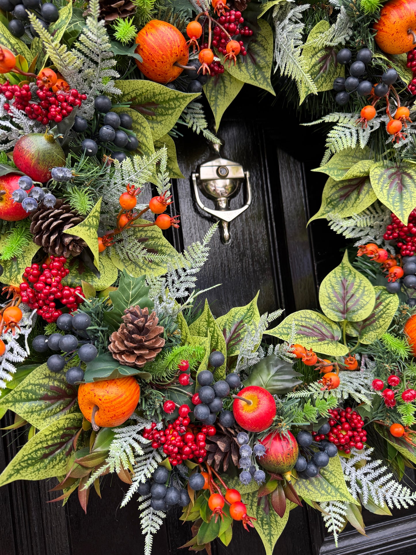 65cm DELUXE WOODLAND APPLE BERRY MIXED FOLIAGE AUTUMN WREATH