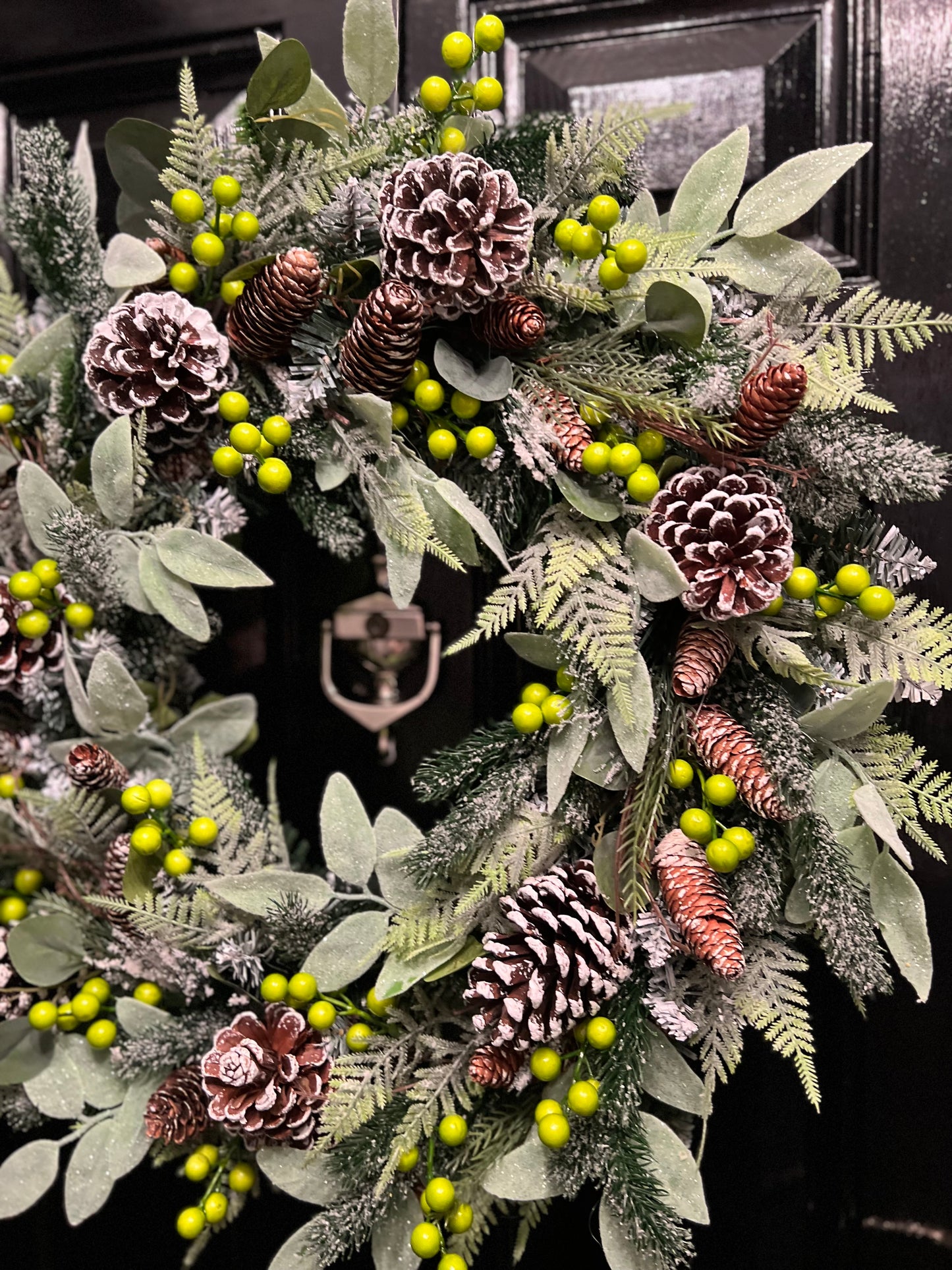 65cm DELUXE FOLIAGE GREEN BERRY WREATH - IMMEDIATE DESPATCH