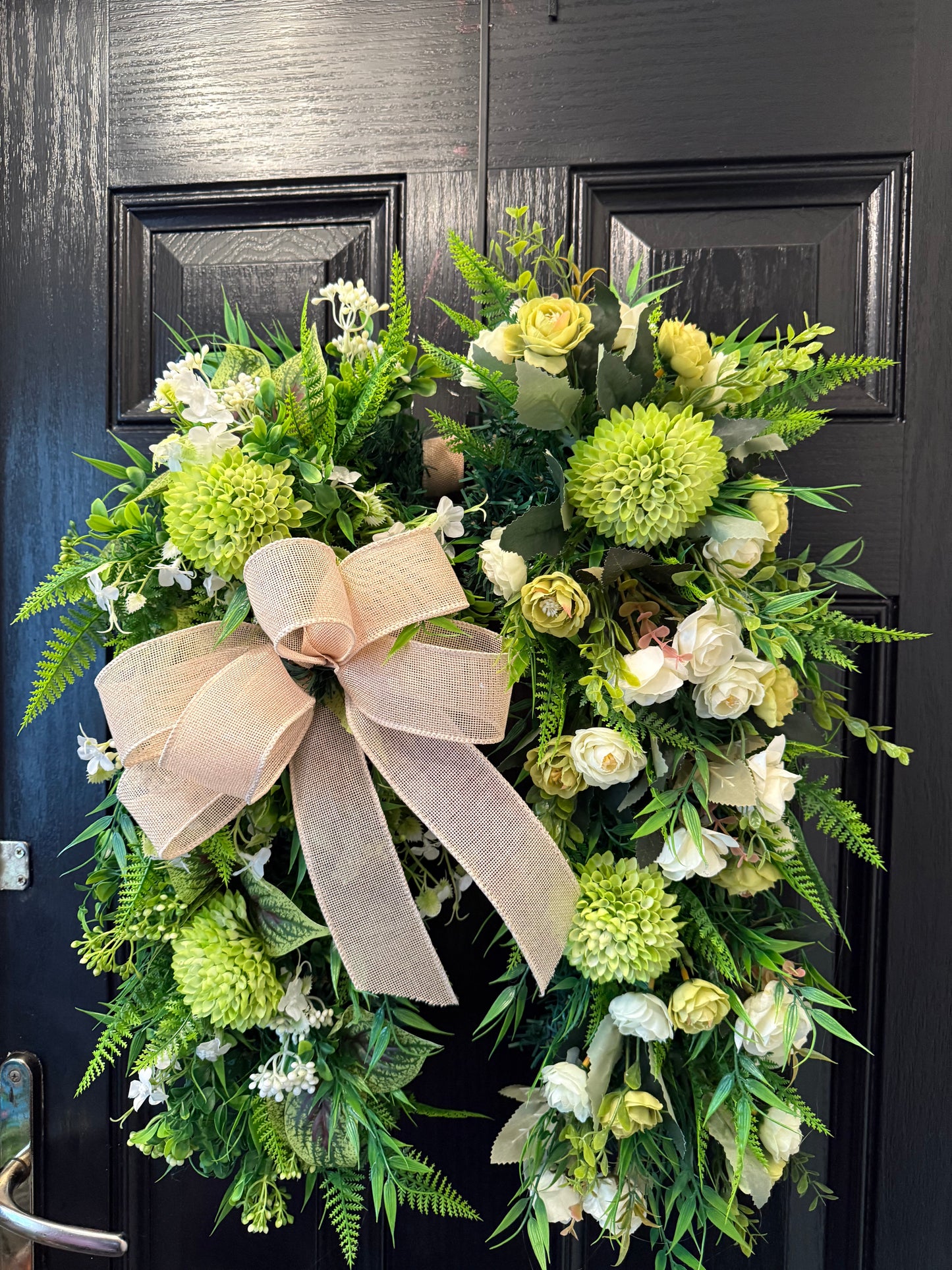 MIXED FOLIAGE SPRING / SUMMER HORSESHOE WREATH