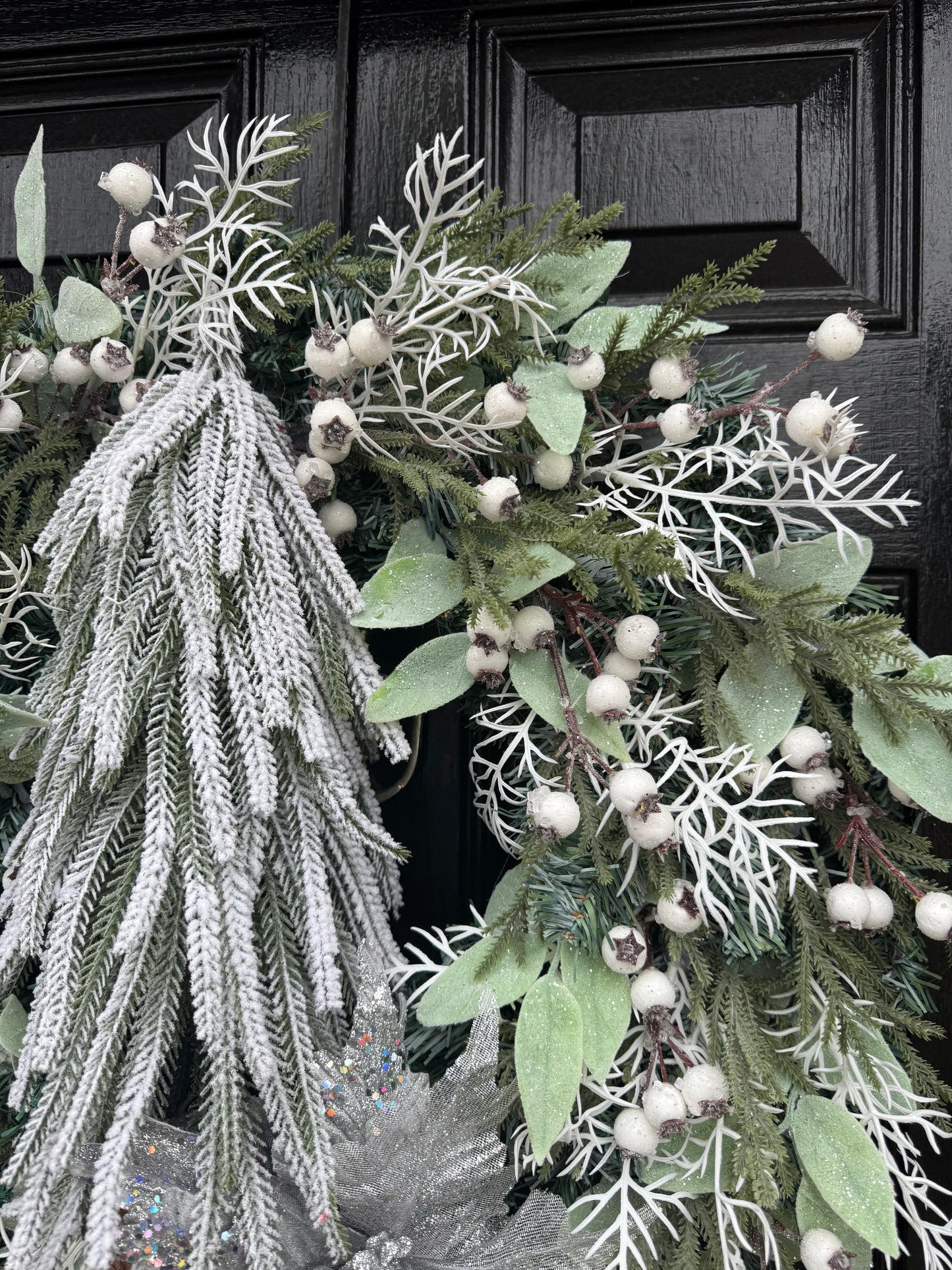 60cm DELUXE FLOCKED SNOW TREE FOLIAGE WREATH
