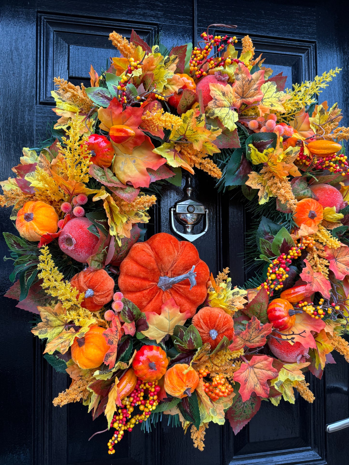 65cm DELUXE ORANGE PUMPKIN WOODLAND MIXED FOLIAGE AUTUMN WREATH
