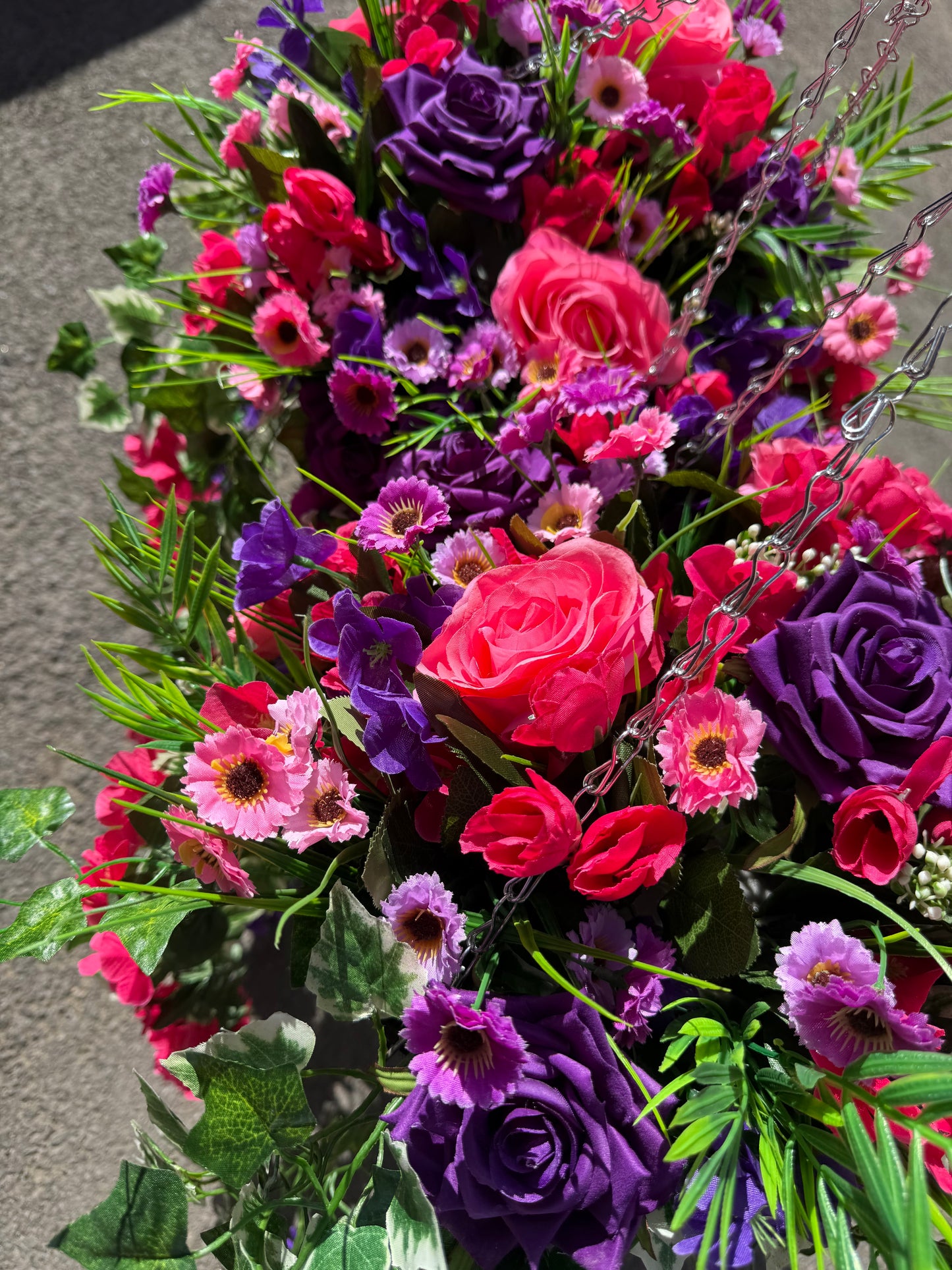 DELUXE XL HANGING BASKET PINK/PURPLE 12 INCH CONE