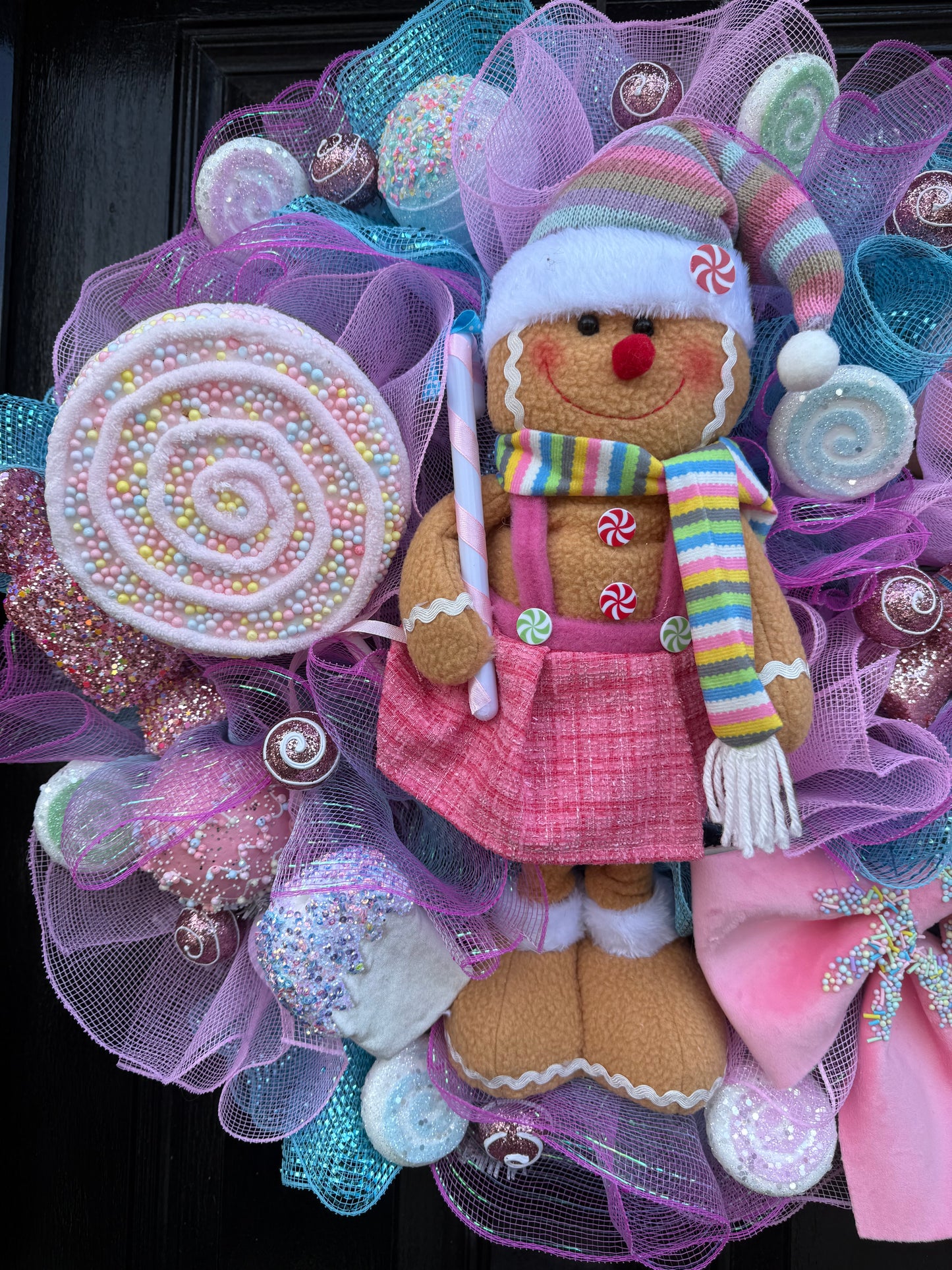 65cm DELUXE PASTEL GINGERBREAD WREATH - IMMEDIATE DISPATCH
