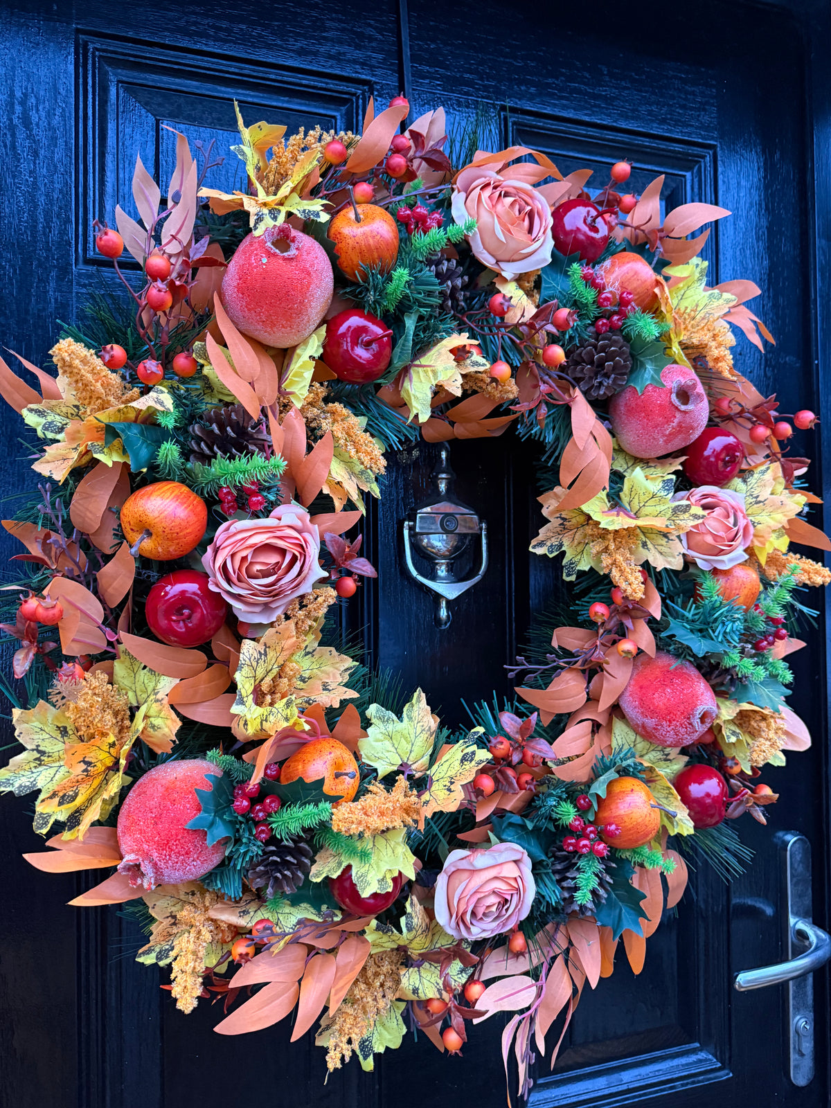 65cm DELUXE ORANGE  WOODLAND MIXED FOLIAGE AUTUMN WREATH