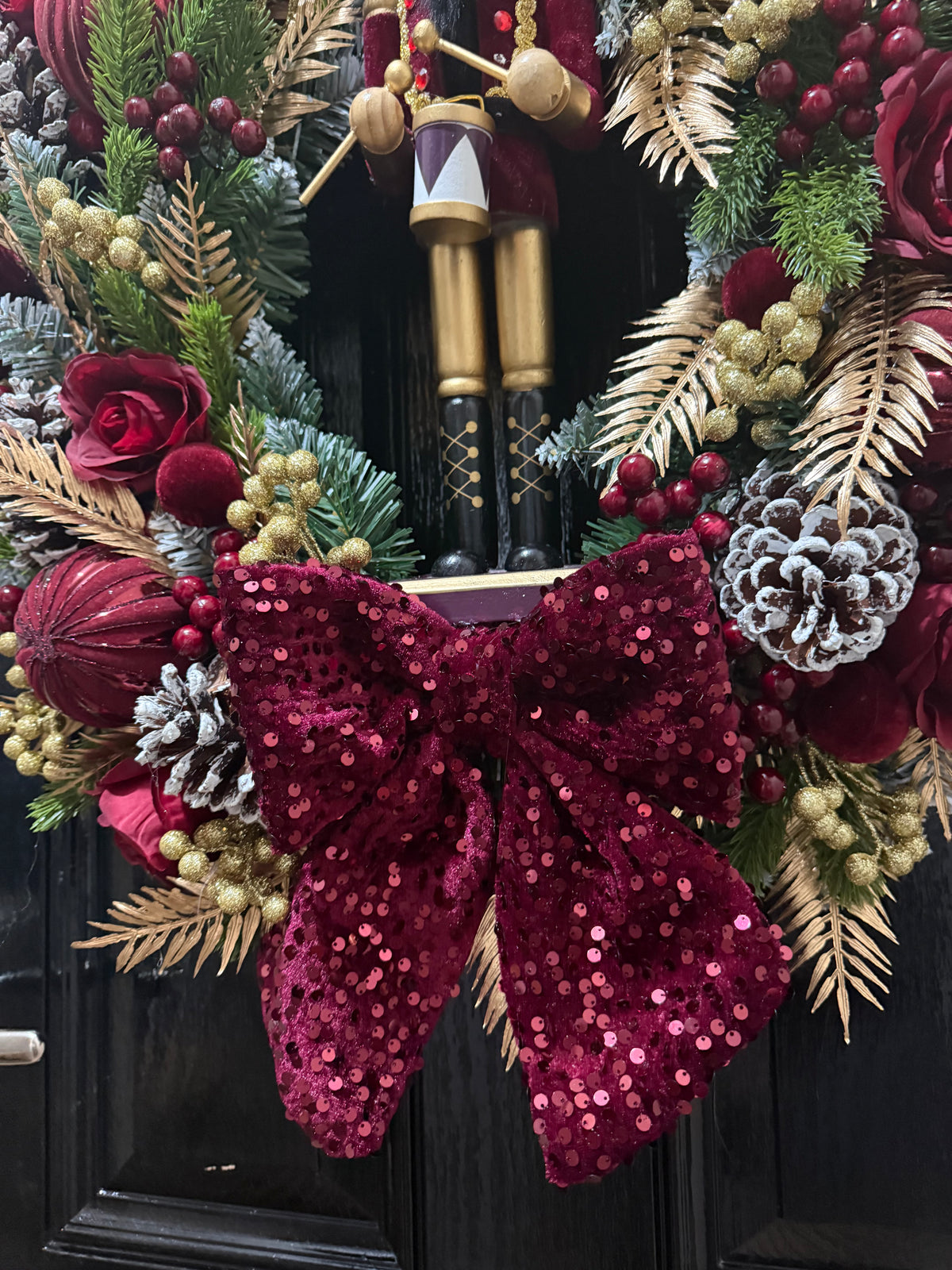 60cm DELUXE BURGUNDY GOLD SEQUIN BOW NUTCRACKER WREATH