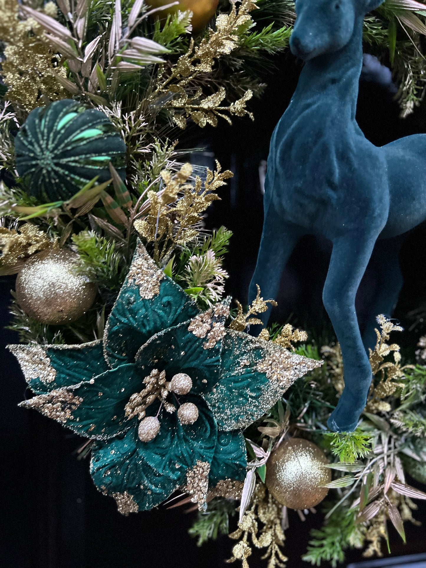 65cm DELUXE WREATH GREEN/GOLD STAG WOODLAND - IMMEDIATE DESPATCH