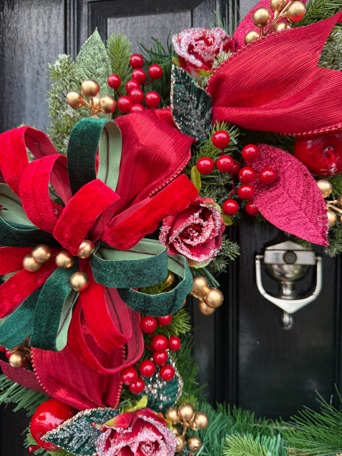 65CM DELUXE FOLIAGE RED/GREEN/GOLD TRADITIONAL FLOWER BURST  WREATH - IMMEDIATE DESPATCH
