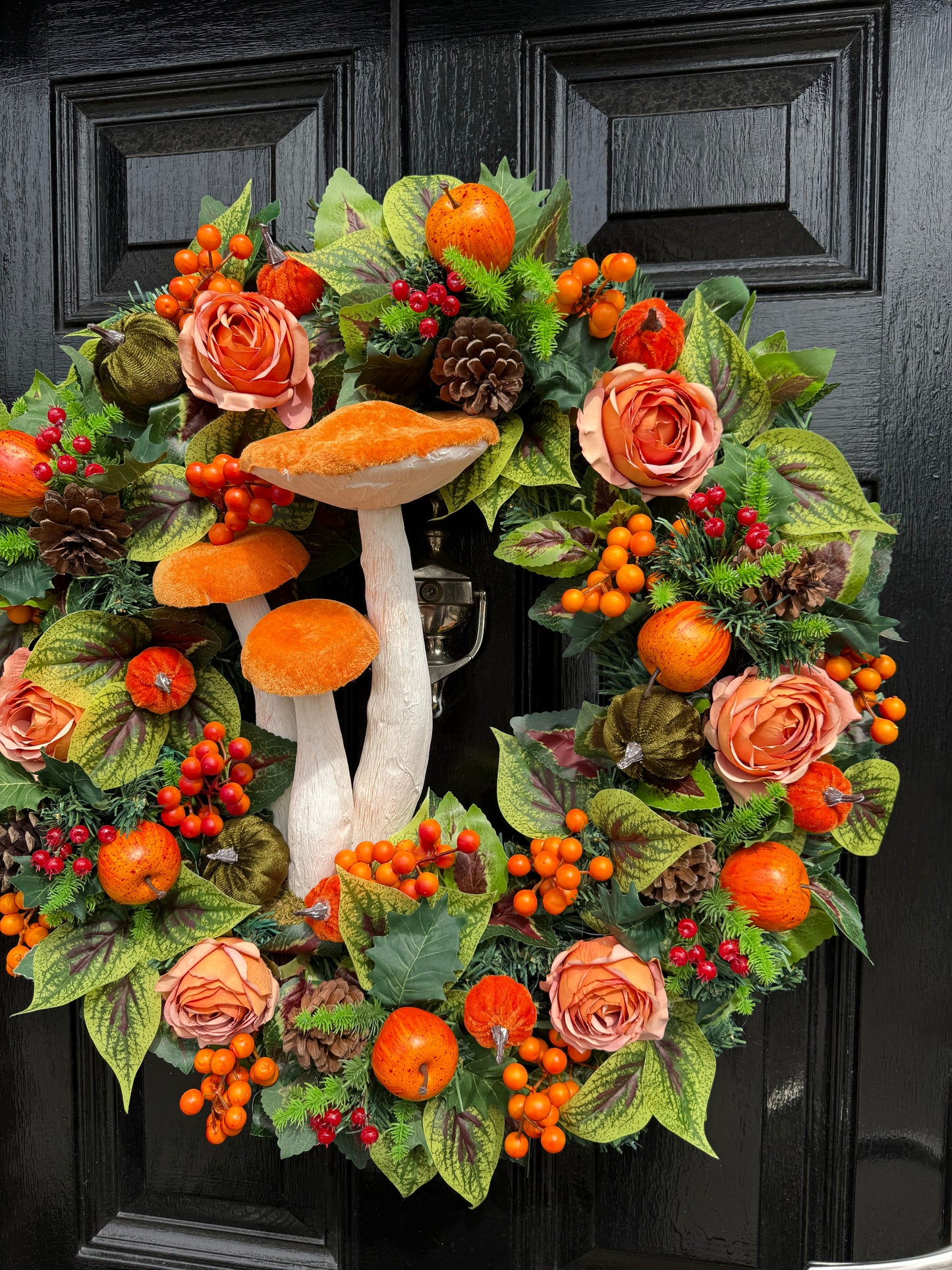 60cm DELUXE GIANT ORANGE TOADSTOOL  WOODLAND MIXED FOLIAGE AUTUMN WREATH