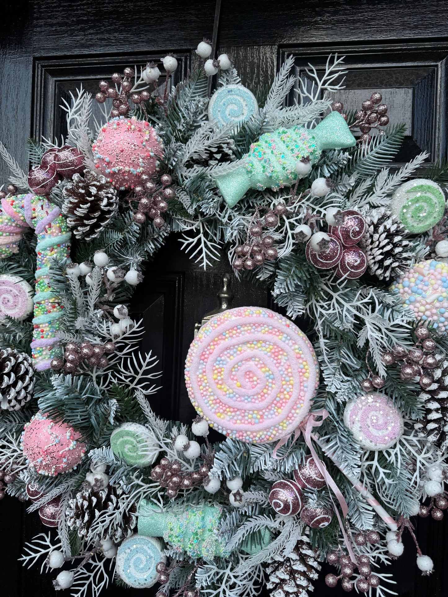 60cm FROSTED PASTEL CANDY CANE MIXED WREATH - IMMEDIATE DESPATCH