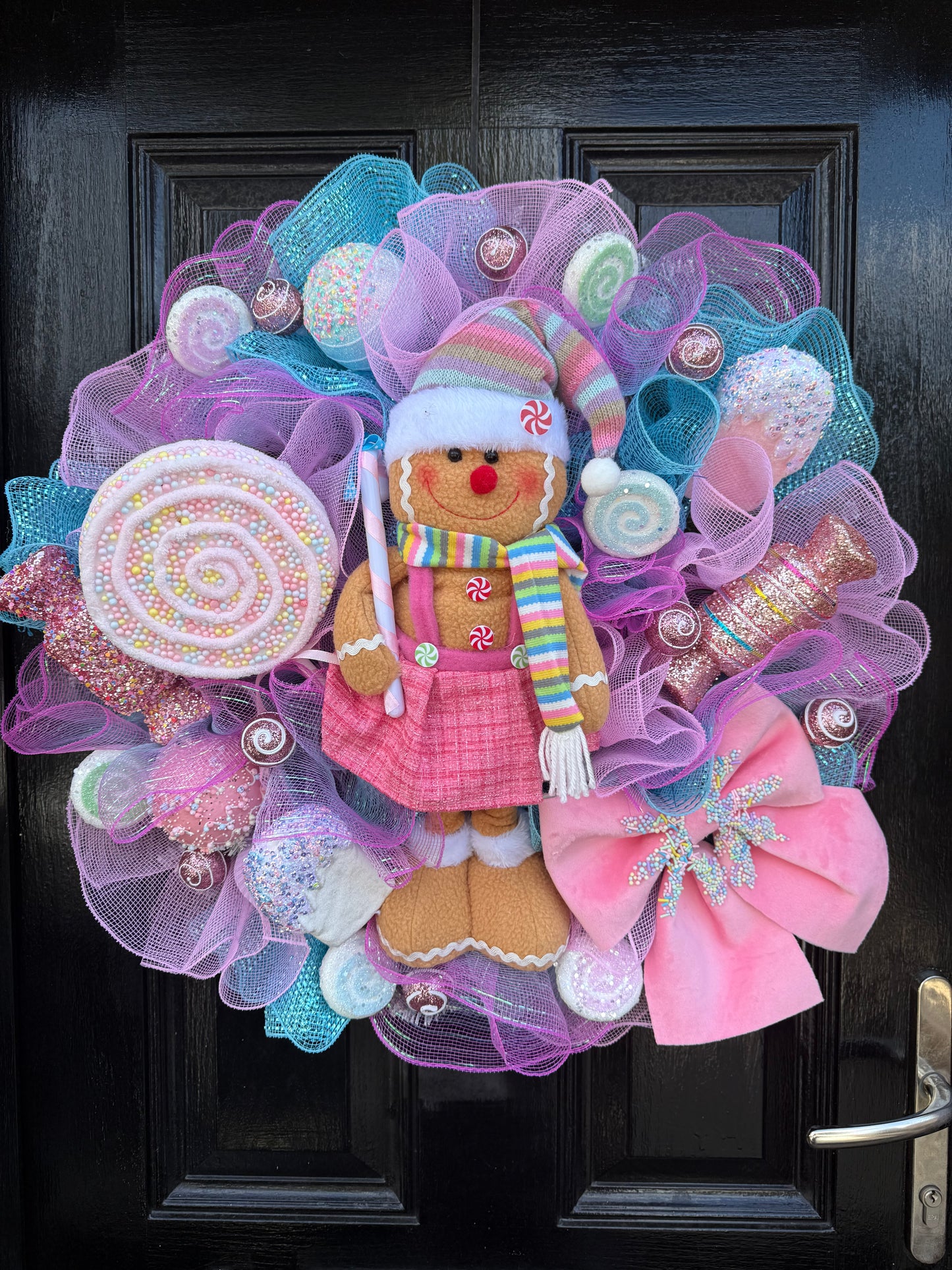 65cm DELUXE PASTEL GINGERBREAD WREATH - IMMEDIATE DISPATCH