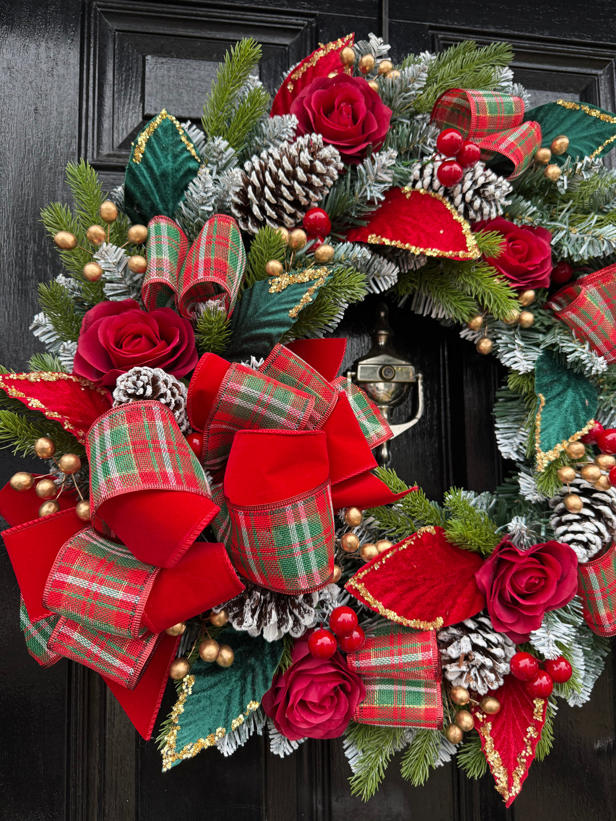 60cm TARTAN TRADITIONAL RED GREEN GOLD MIXED WREATH