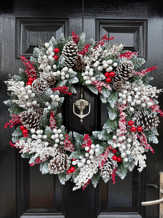 60cm WHITE /RED FROSTED BERRY MIXED WREATH